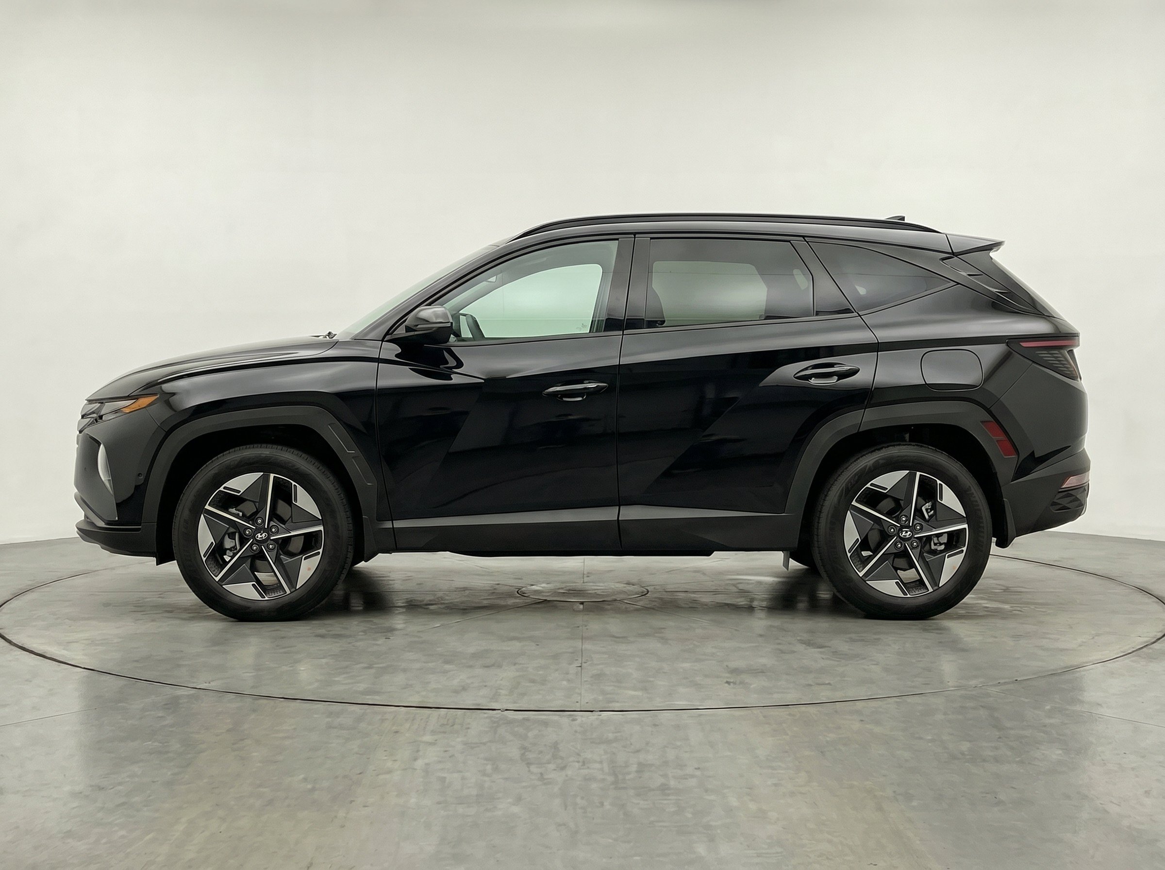 Thumbnail: 2026 Hyundai Tucson - 5