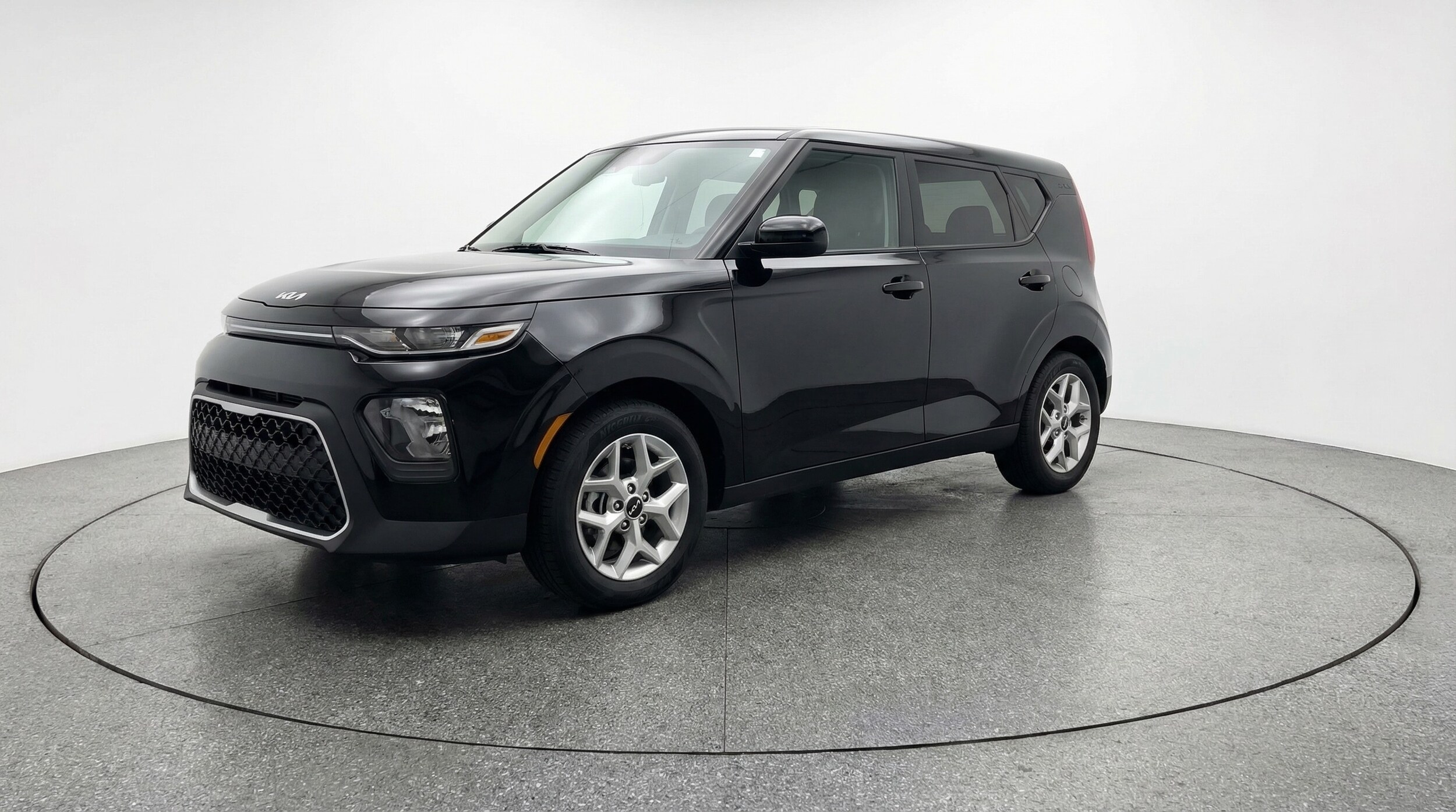 Thumbnail: 2025 Kia Soul - 3