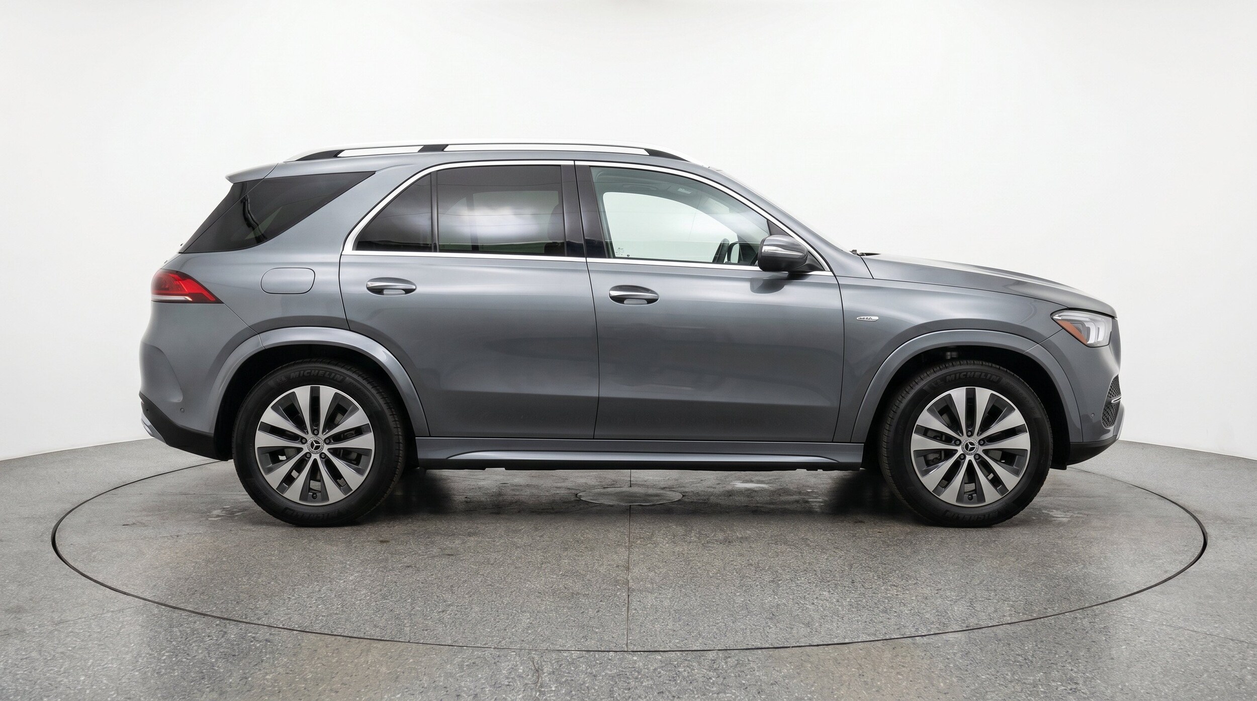 Thumbnail: 2026 Mercedes-Benz GLE - 10