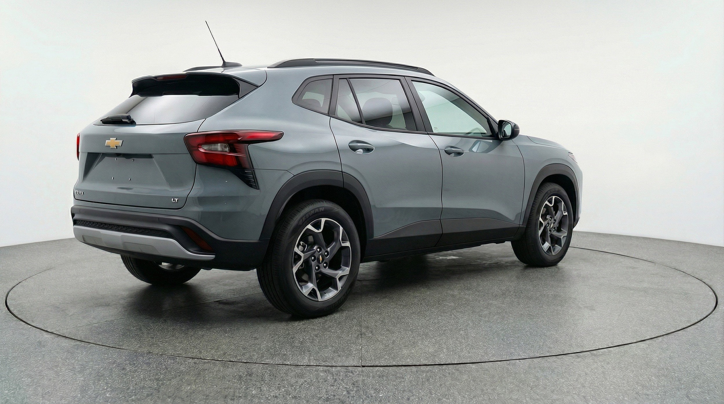 Thumbnail: 2025 Chevrolet Trax - 9