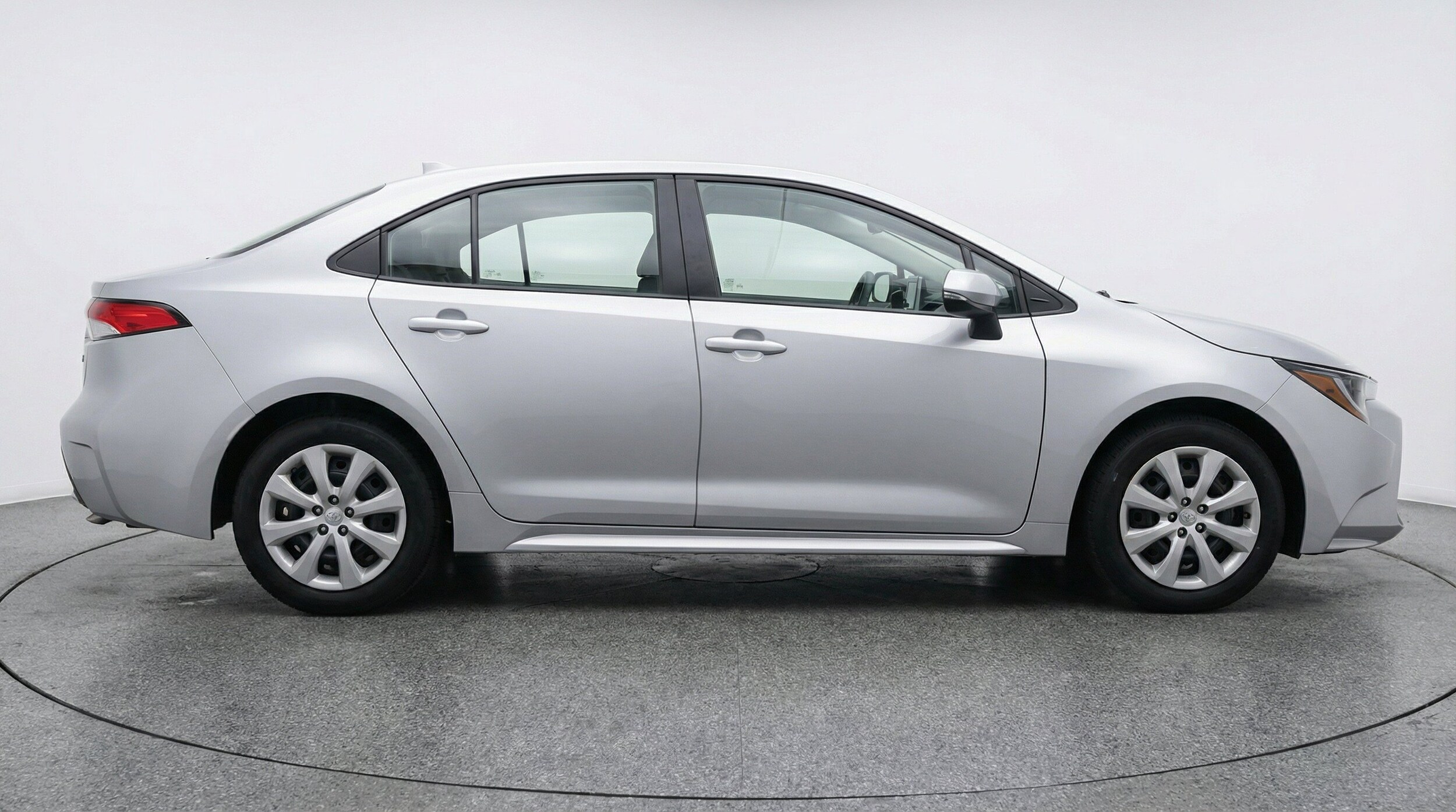 Thumbnail: 2025 Toyota Corolla - 11