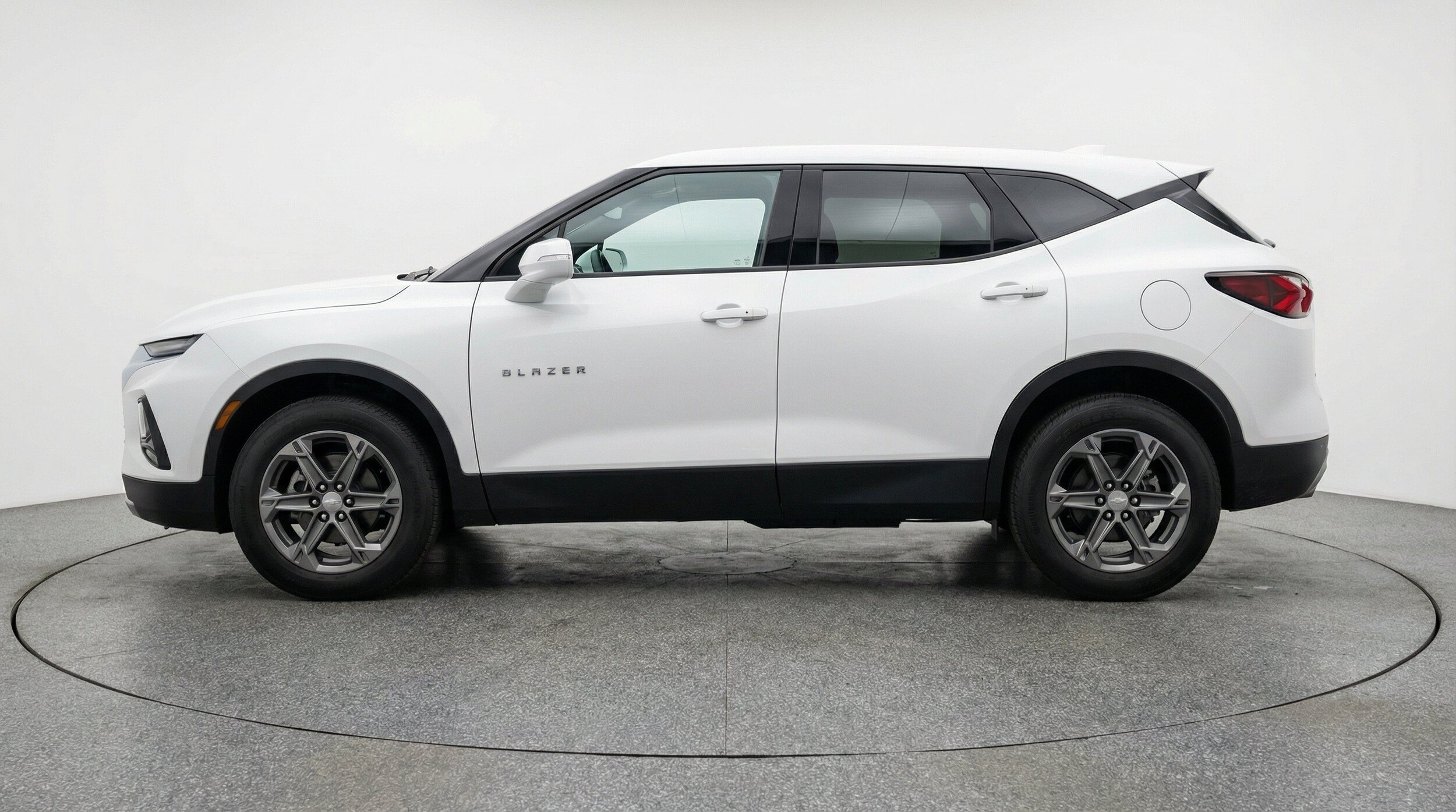 Thumbnail: 2025 Chevrolet Blazer - 5