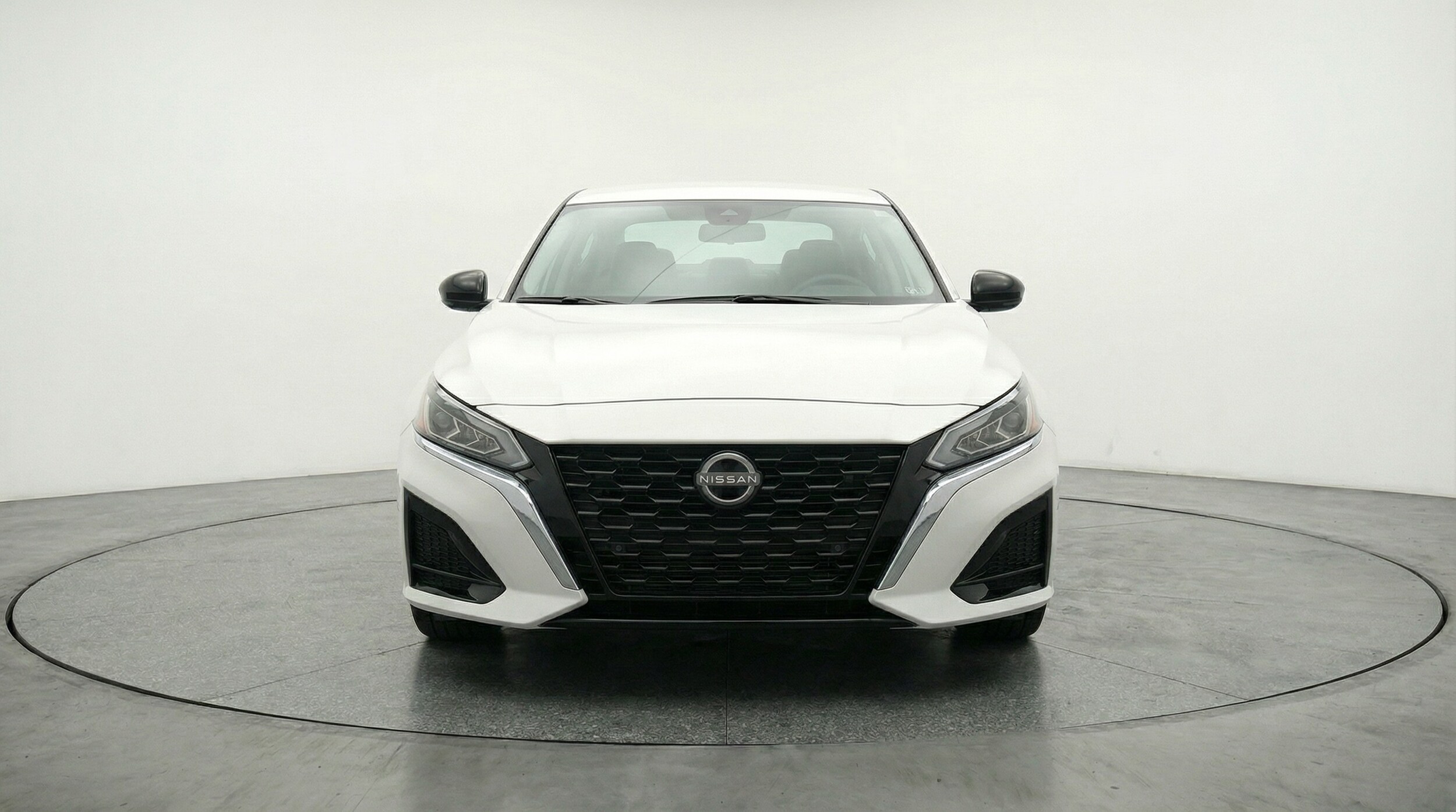 Thumbnail: 2025 Nissan Altima - 2