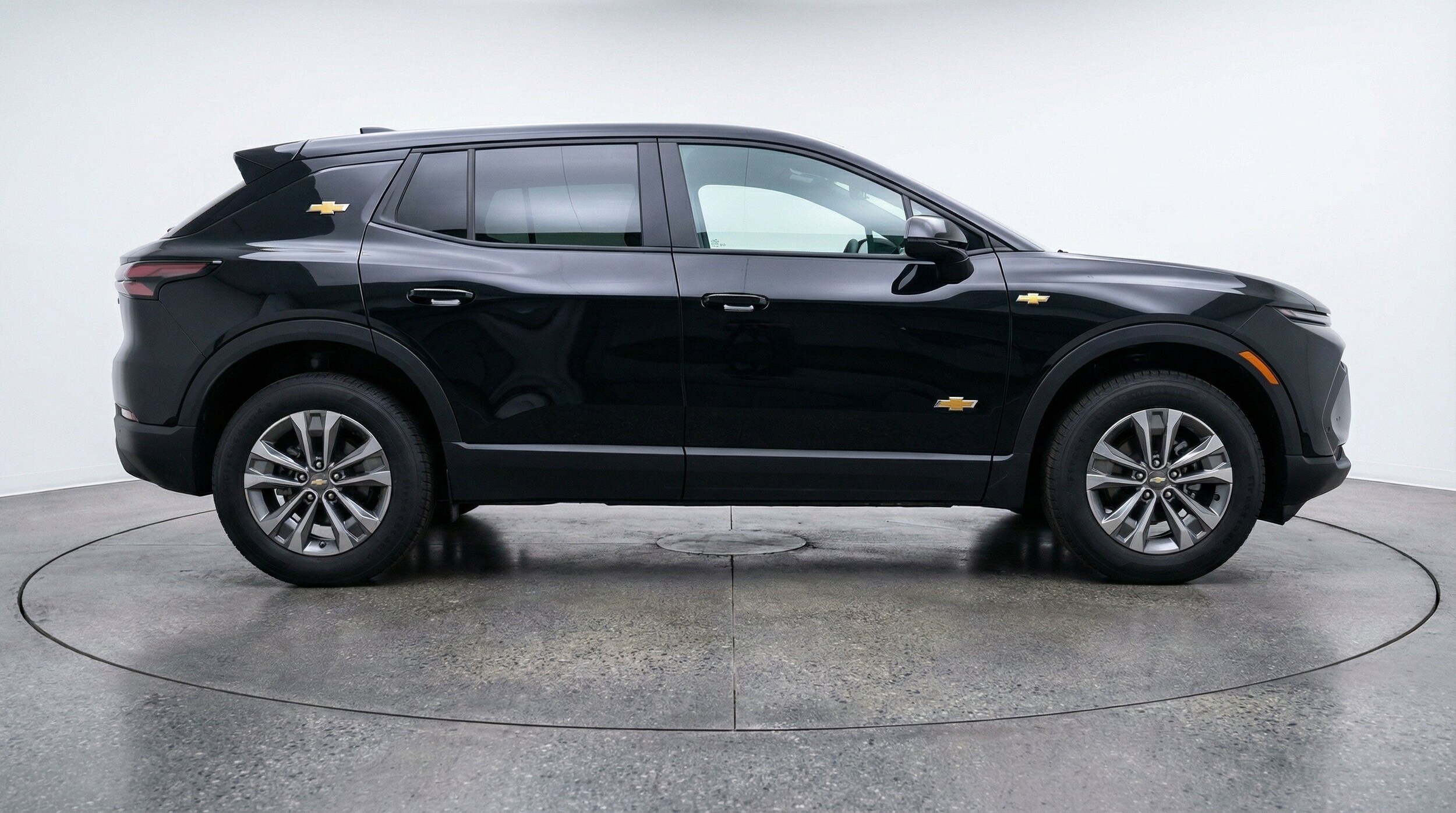 Thumbnail: 2025 Chevrolet Equinox - 11