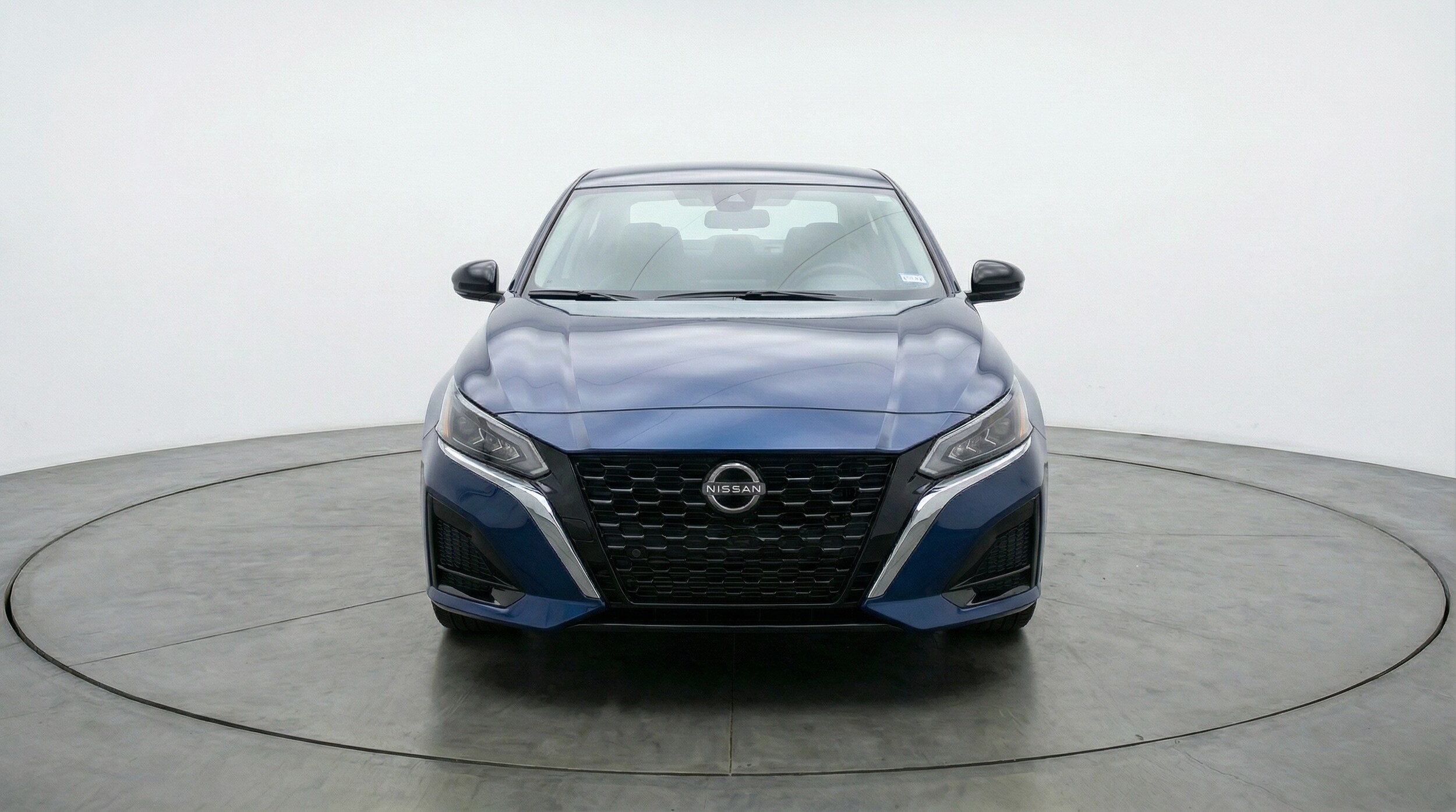 Thumbnail: 2025 Nissan Altima - 2