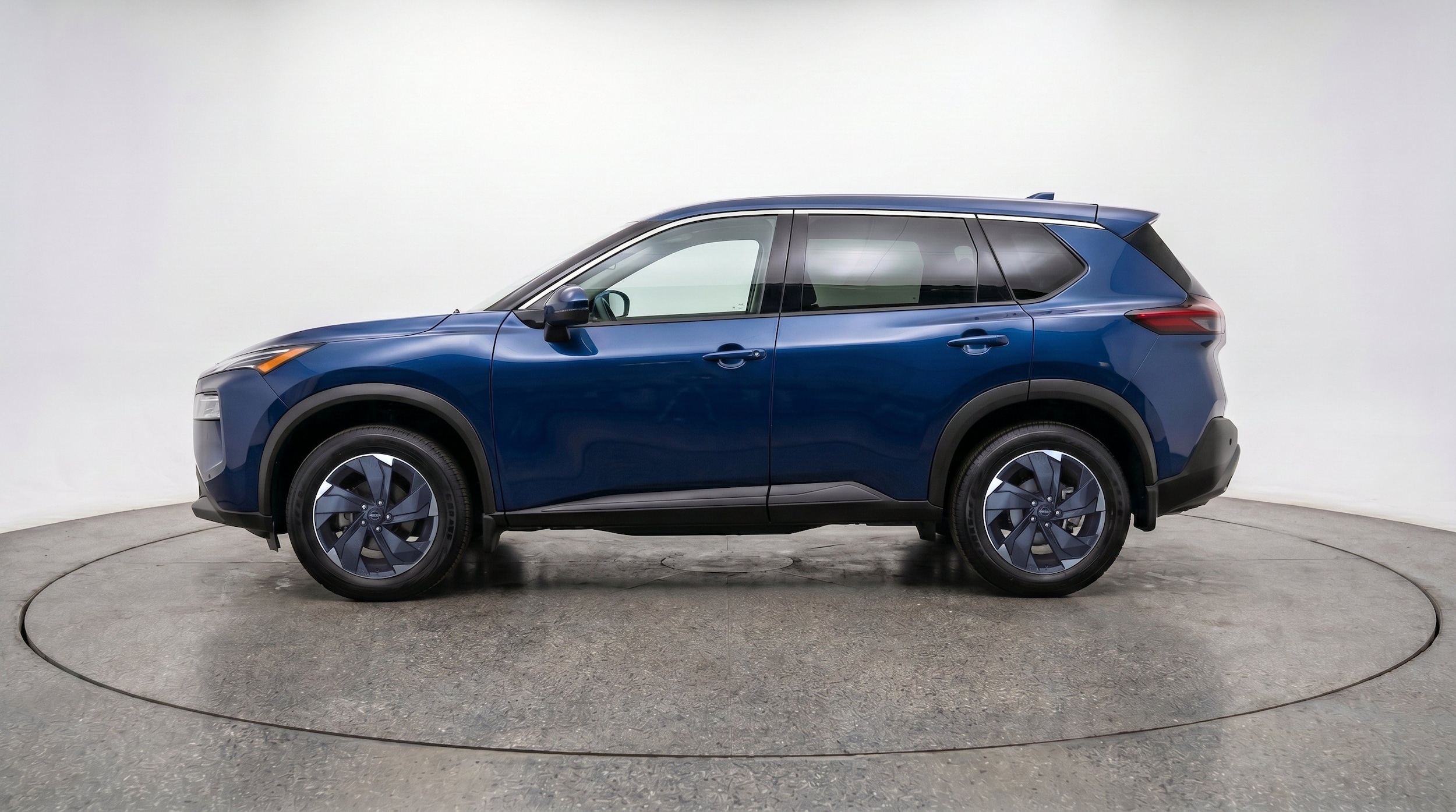 Thumbnail: 2025 Nissan Rogue - 5