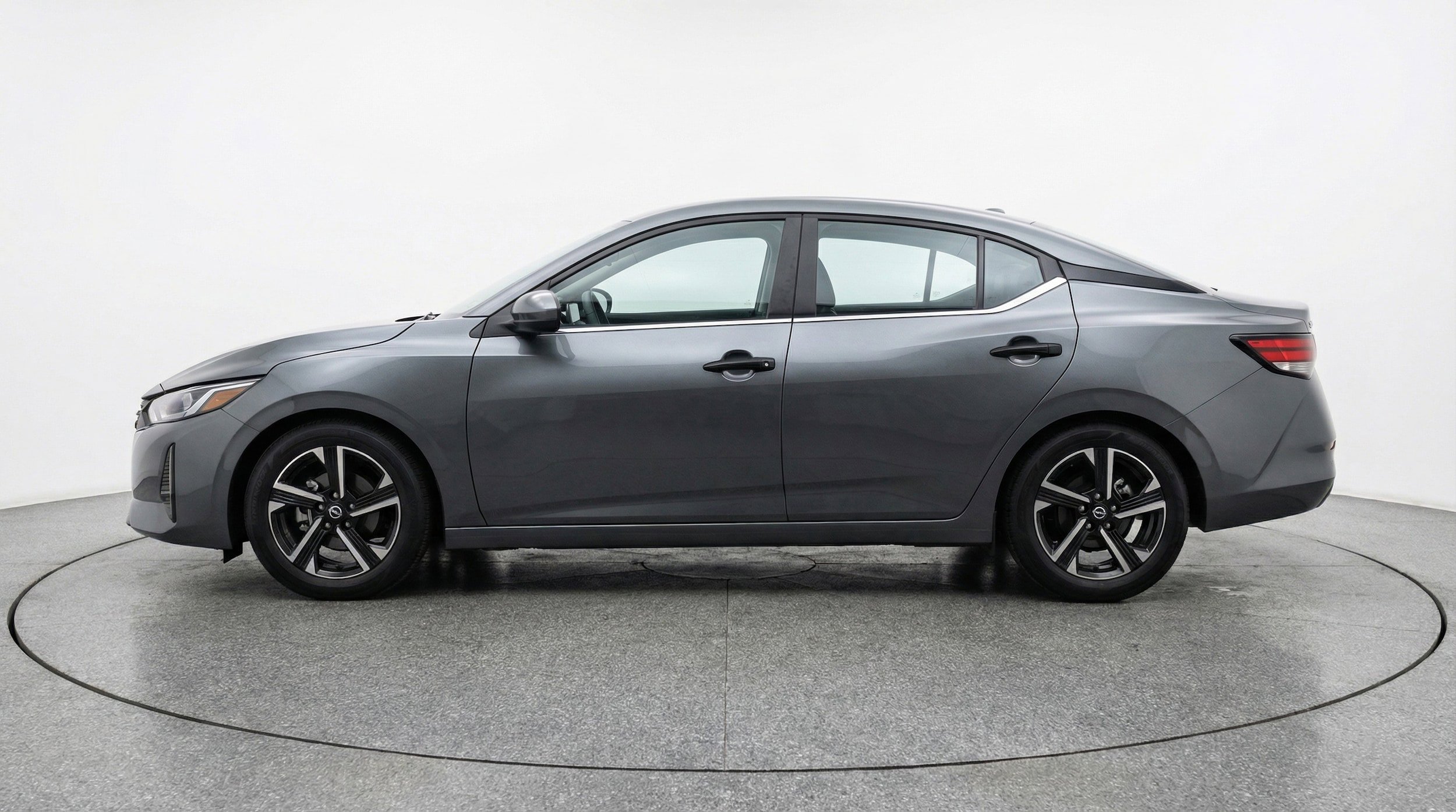 Thumbnail: 2025 Nissan Sentra - 4