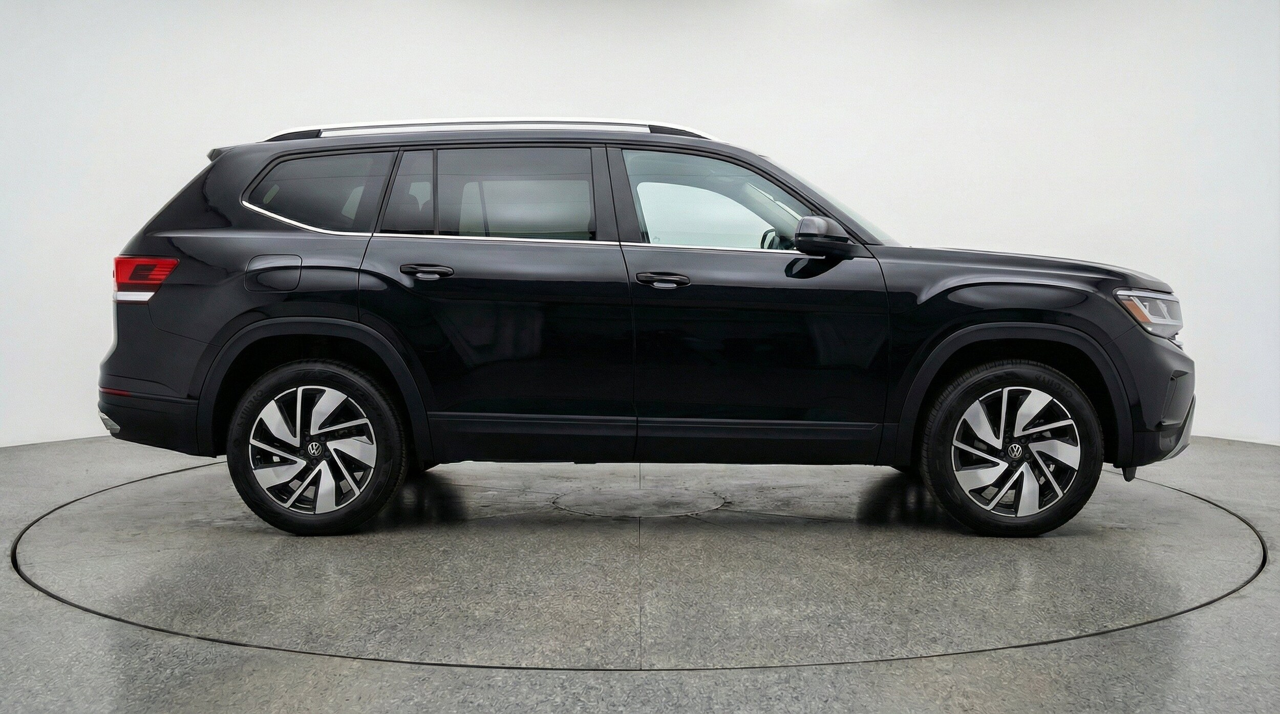 Thumbnail: 2026 Volkswagen Atlas - 11
