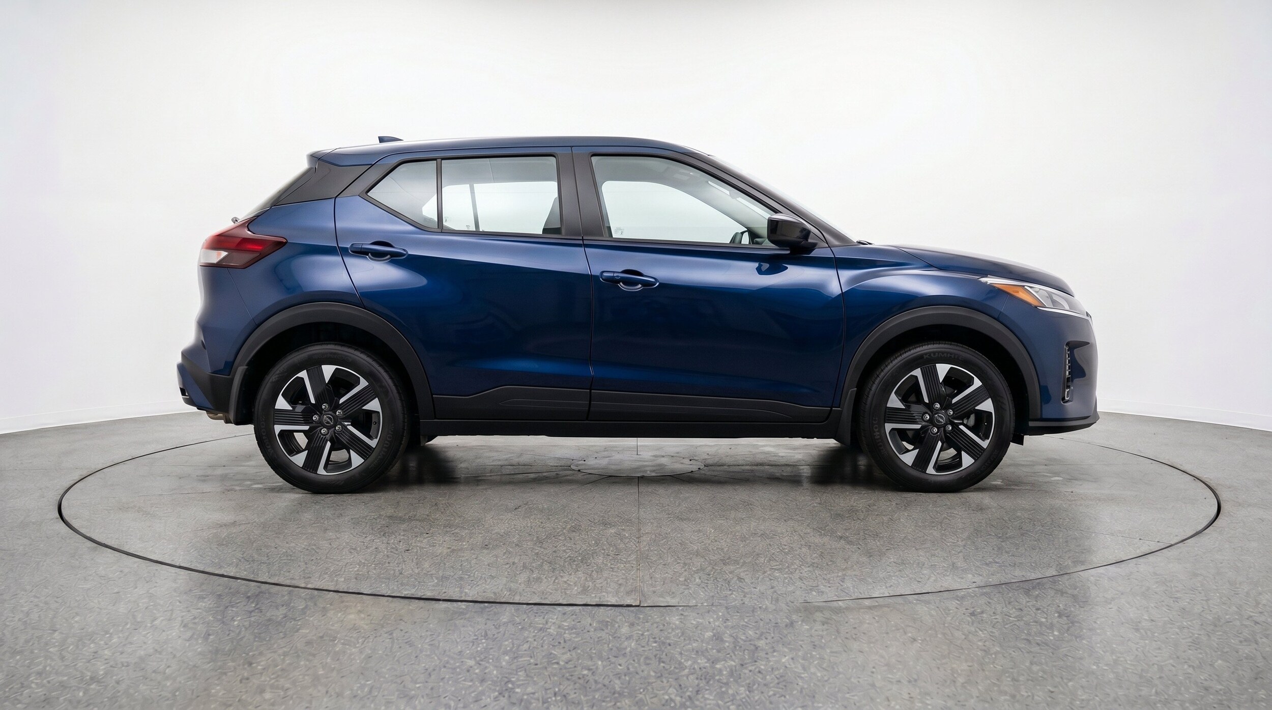 Thumbnail: 2026 Nissan Kicks - 10