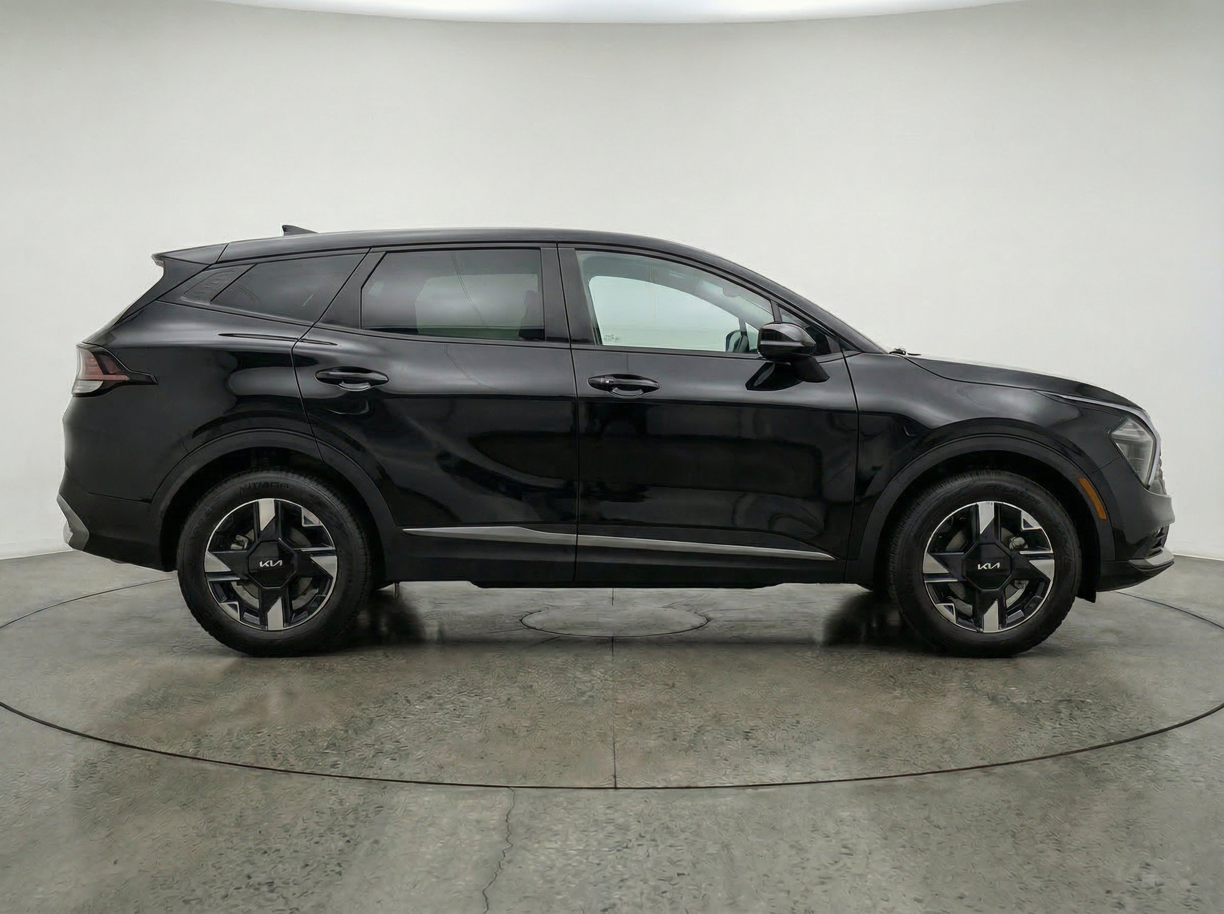 Thumbnail: 2026 Kia Sportage - 10