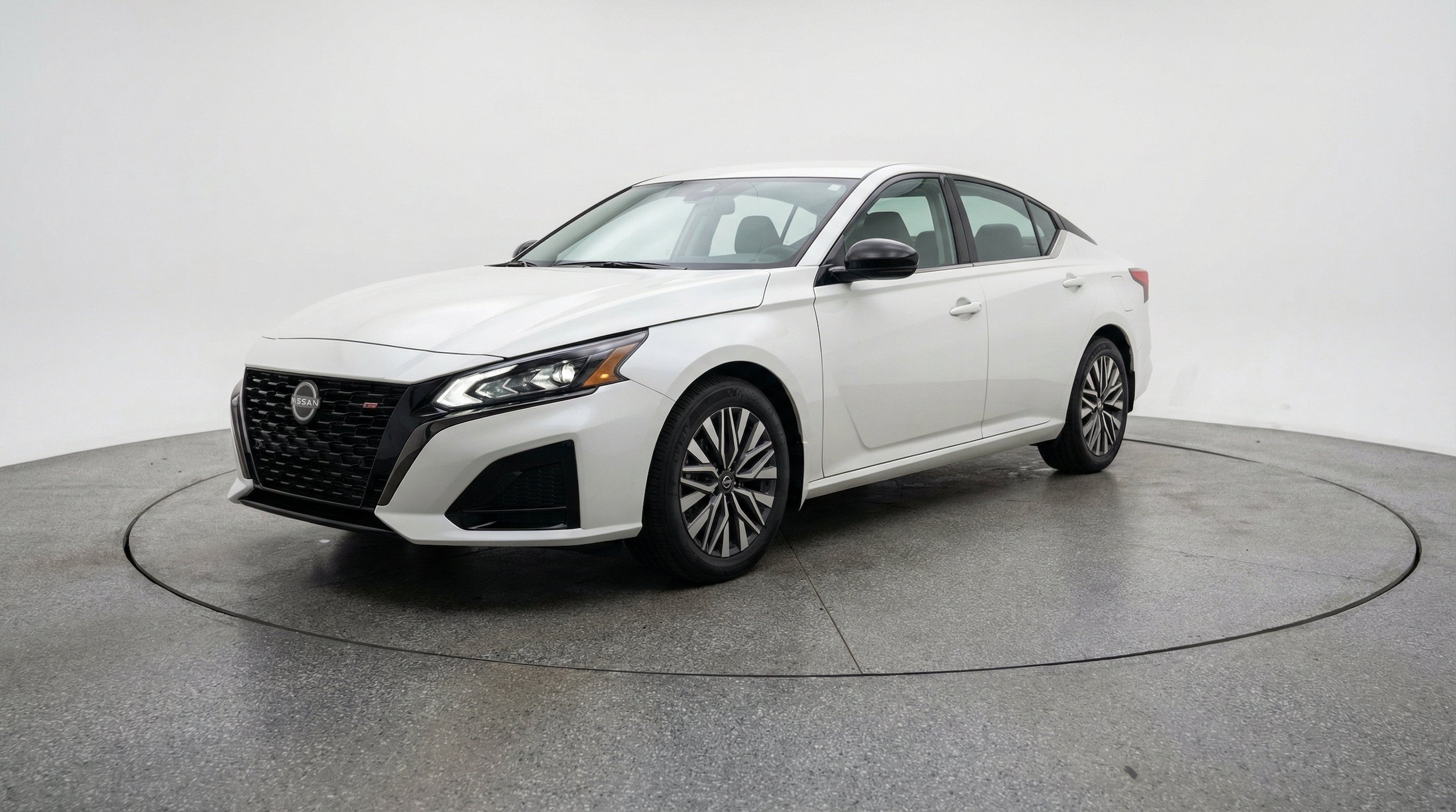Thumbnail: 2026 Nissan Altima - 3