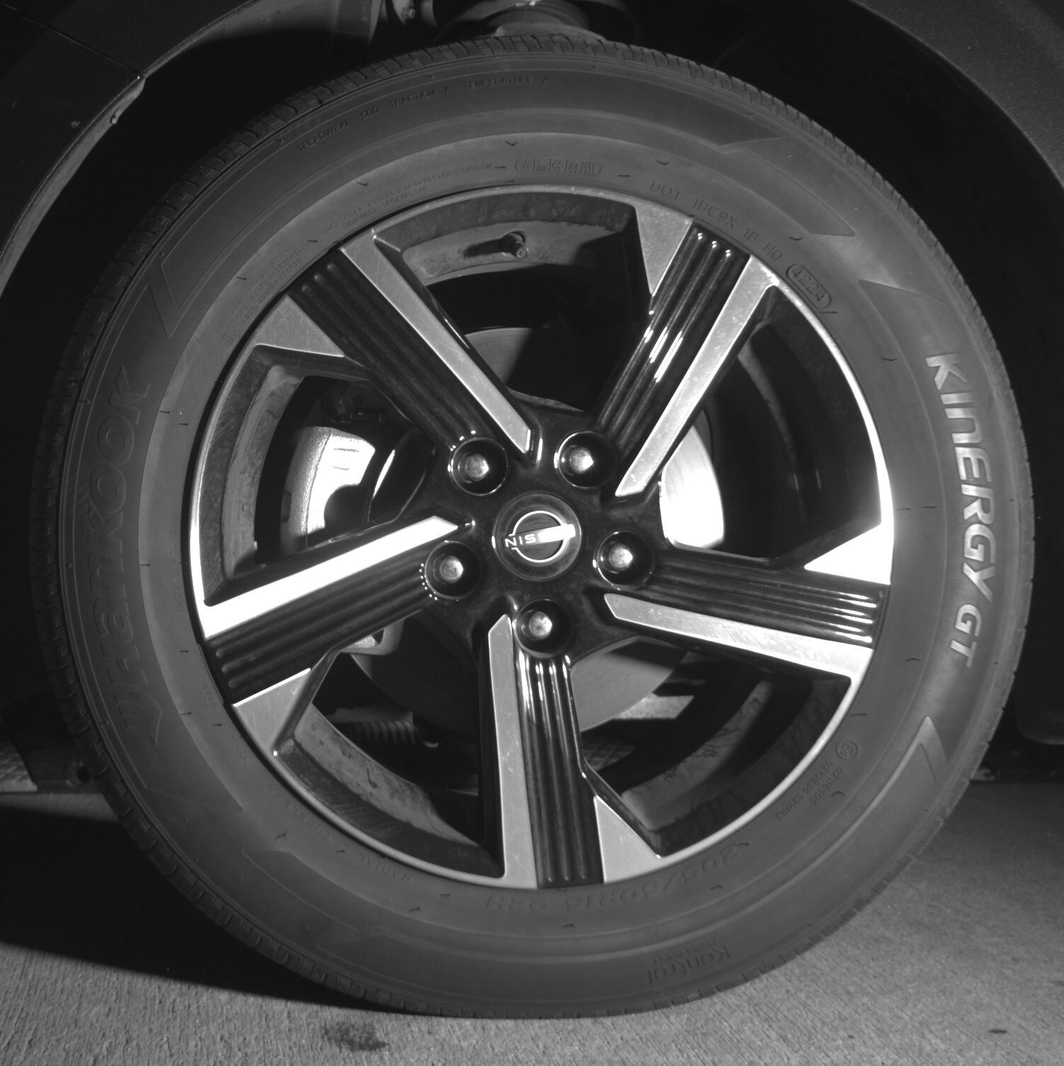 Thumbnail: 2025 Nissan Sentra - 9