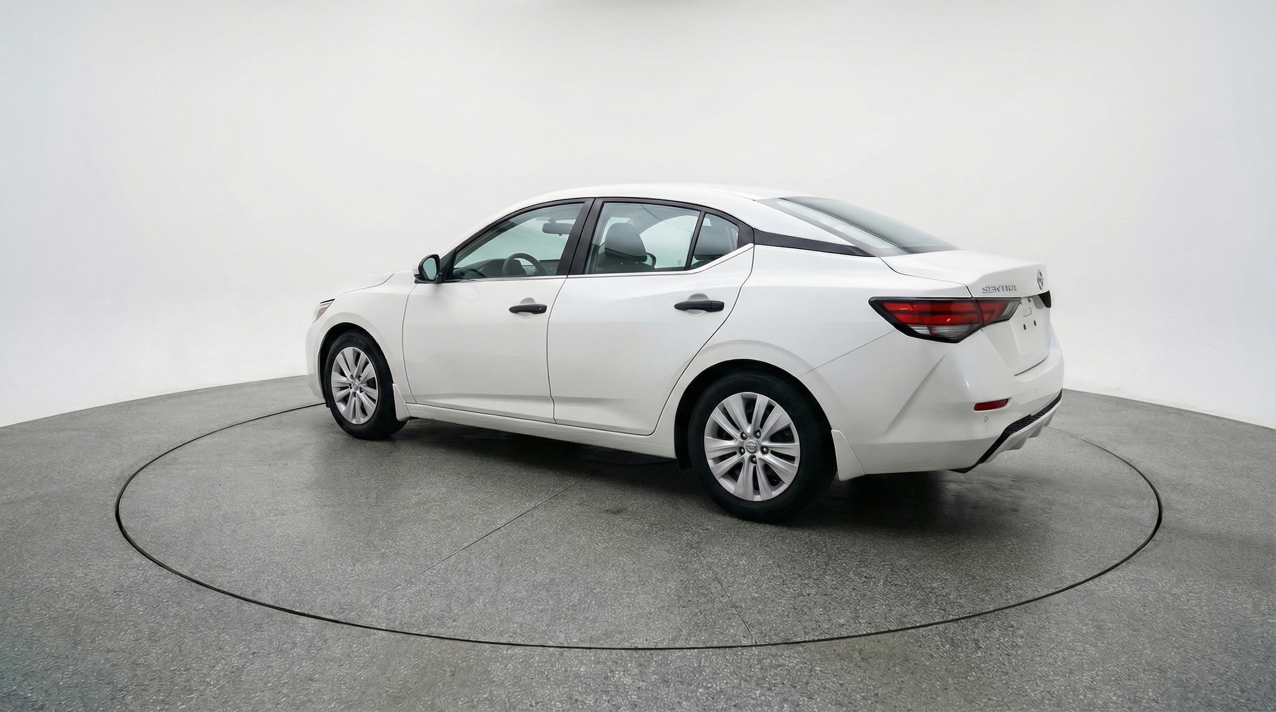 Thumbnail: 2025 Nissan Sentra - 5