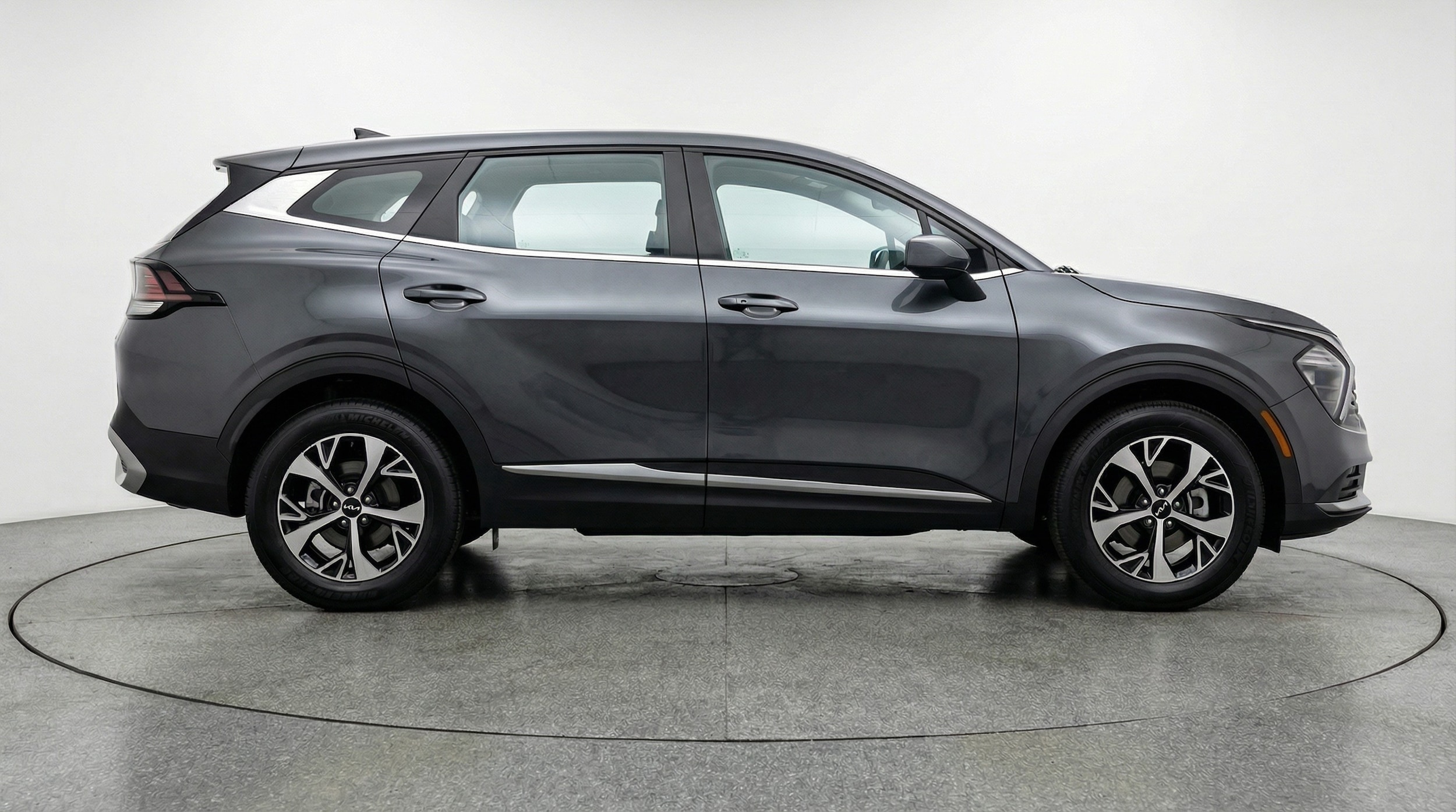 Thumbnail: 2025 Kia Sportage - 8