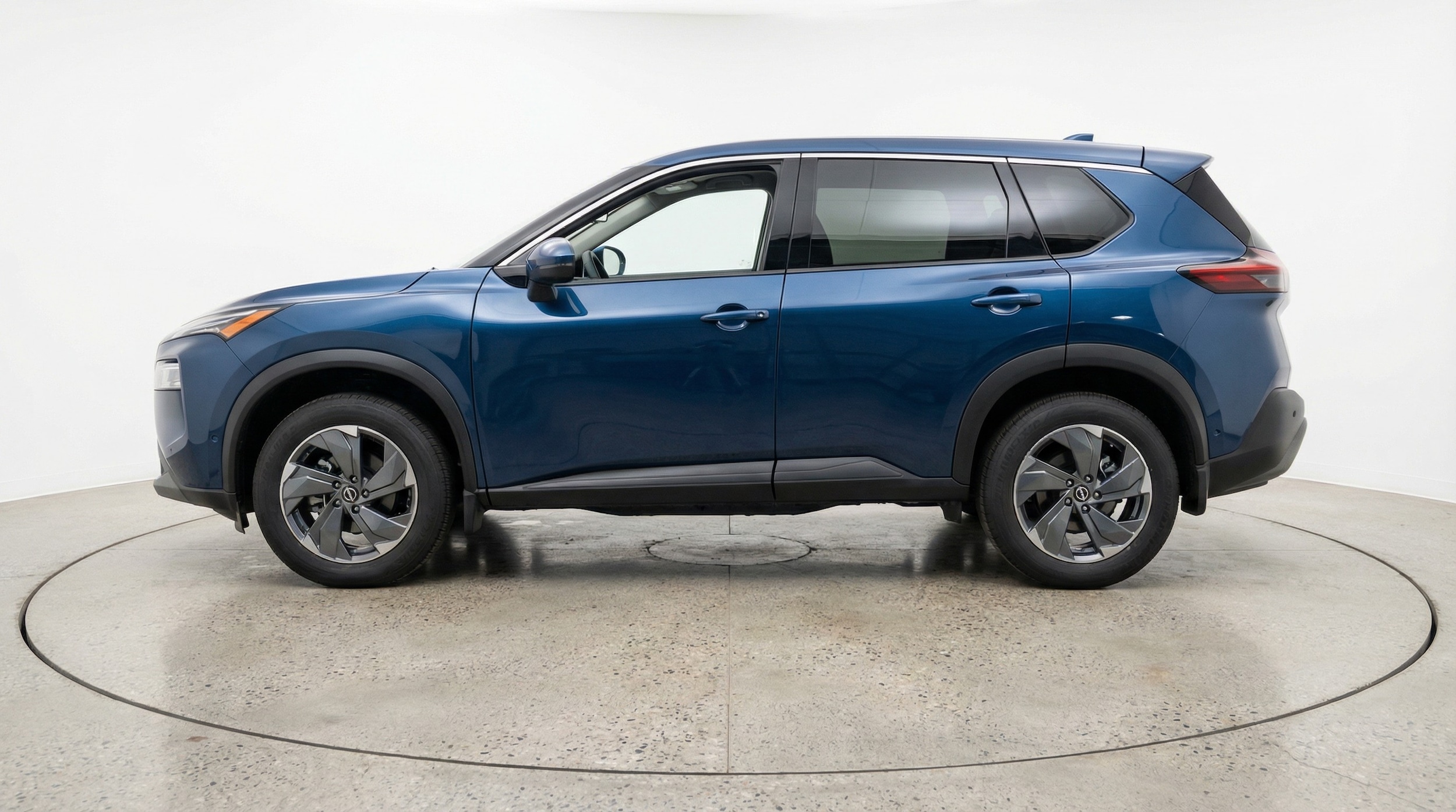 Thumbnail: 2025 Nissan Rogue - 4