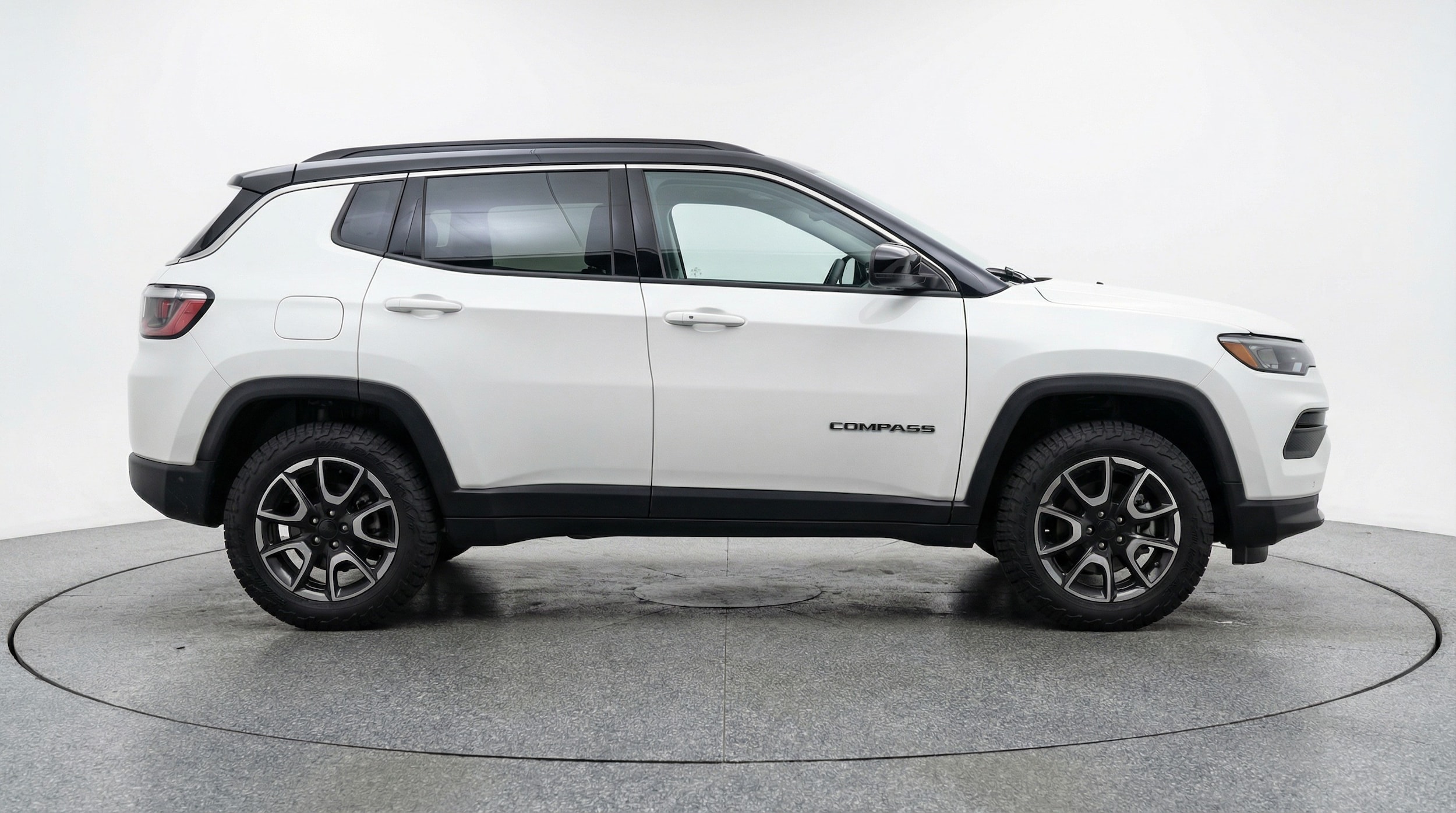 Thumbnail: 2025 Jeep Compass - 8