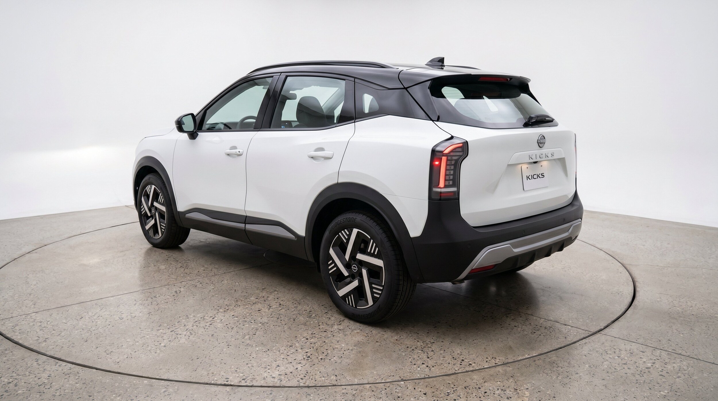 Thumbnail: 2026 Nissan Kicks - 6