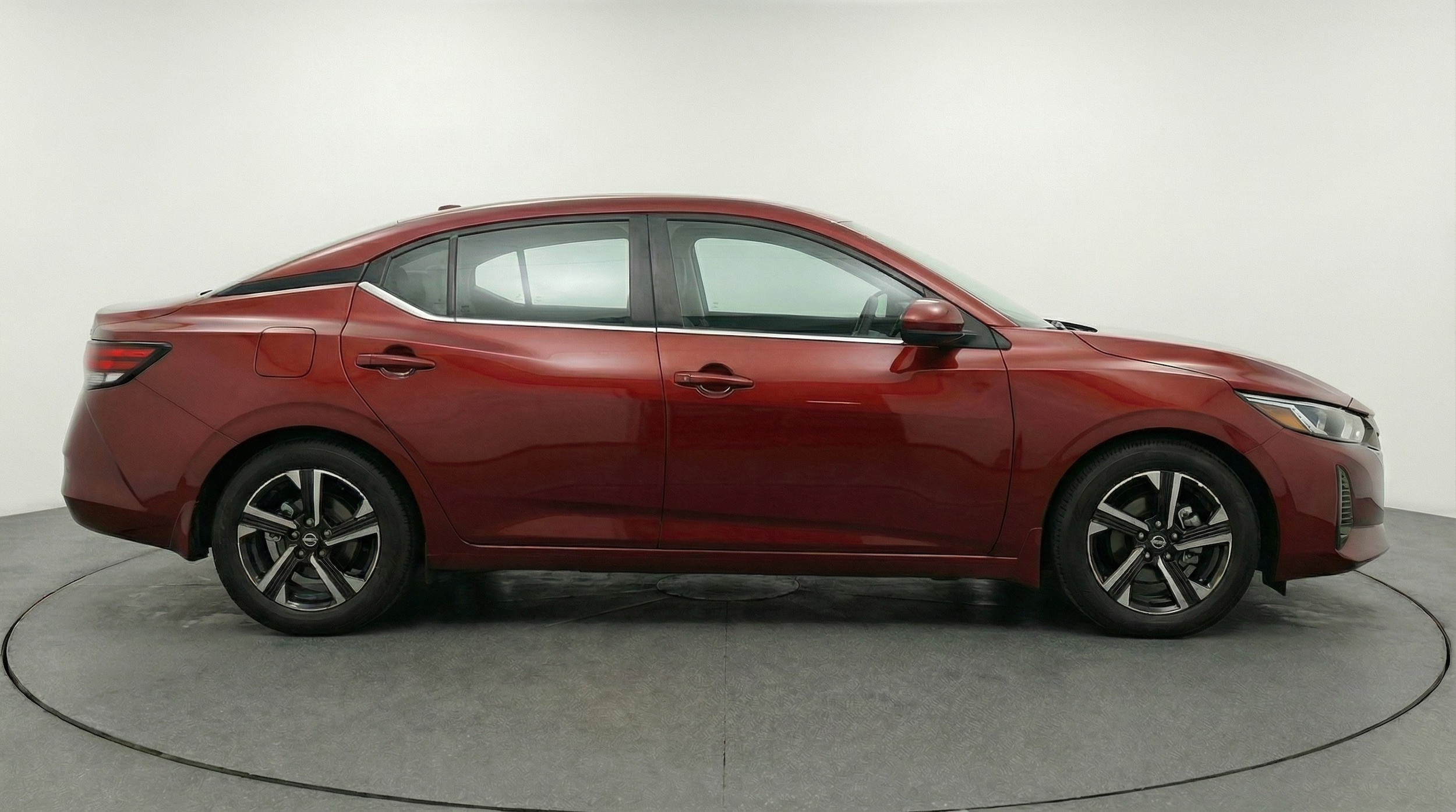 Thumbnail: 2025 Nissan Sentra - 8