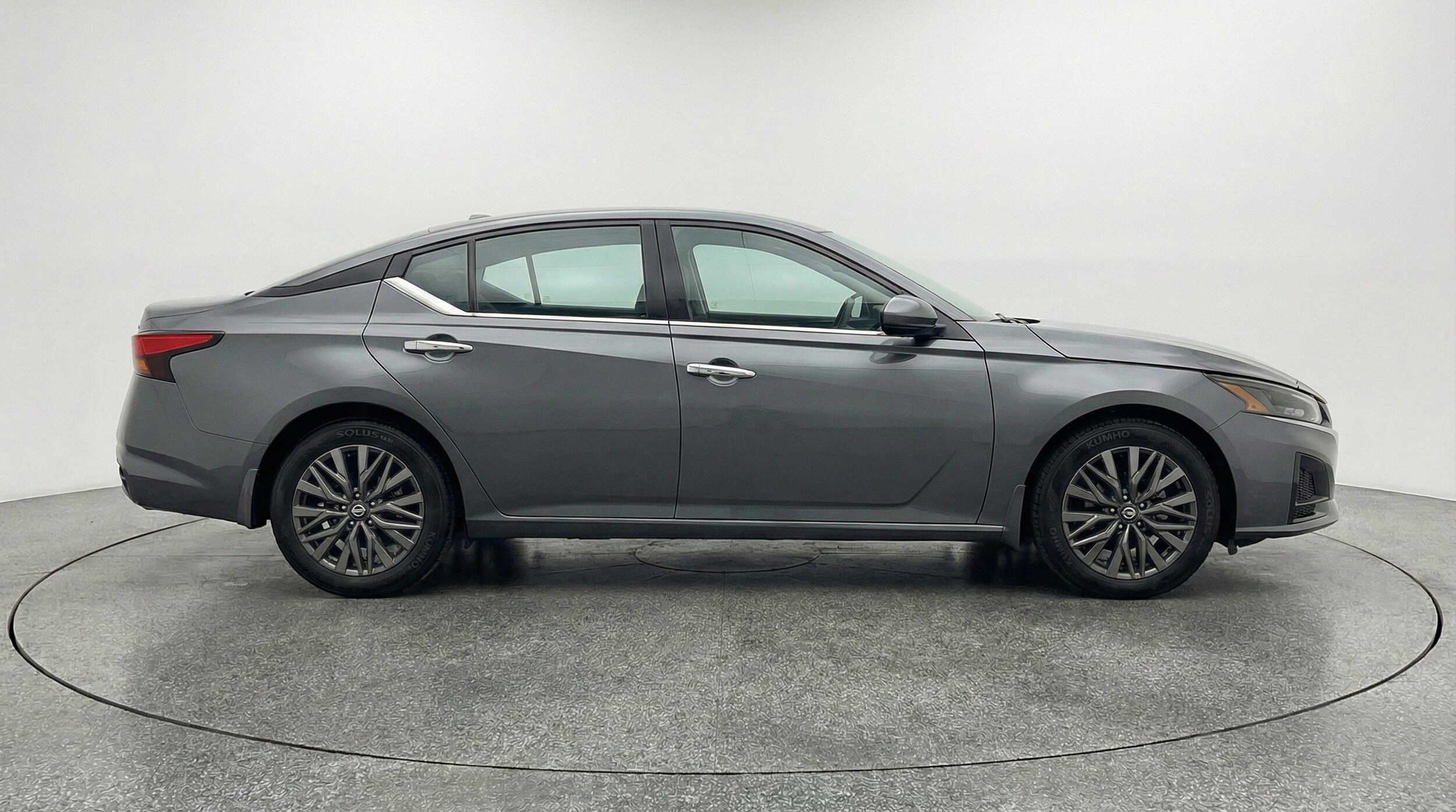 Thumbnail: 2025 Nissan Altima - 11