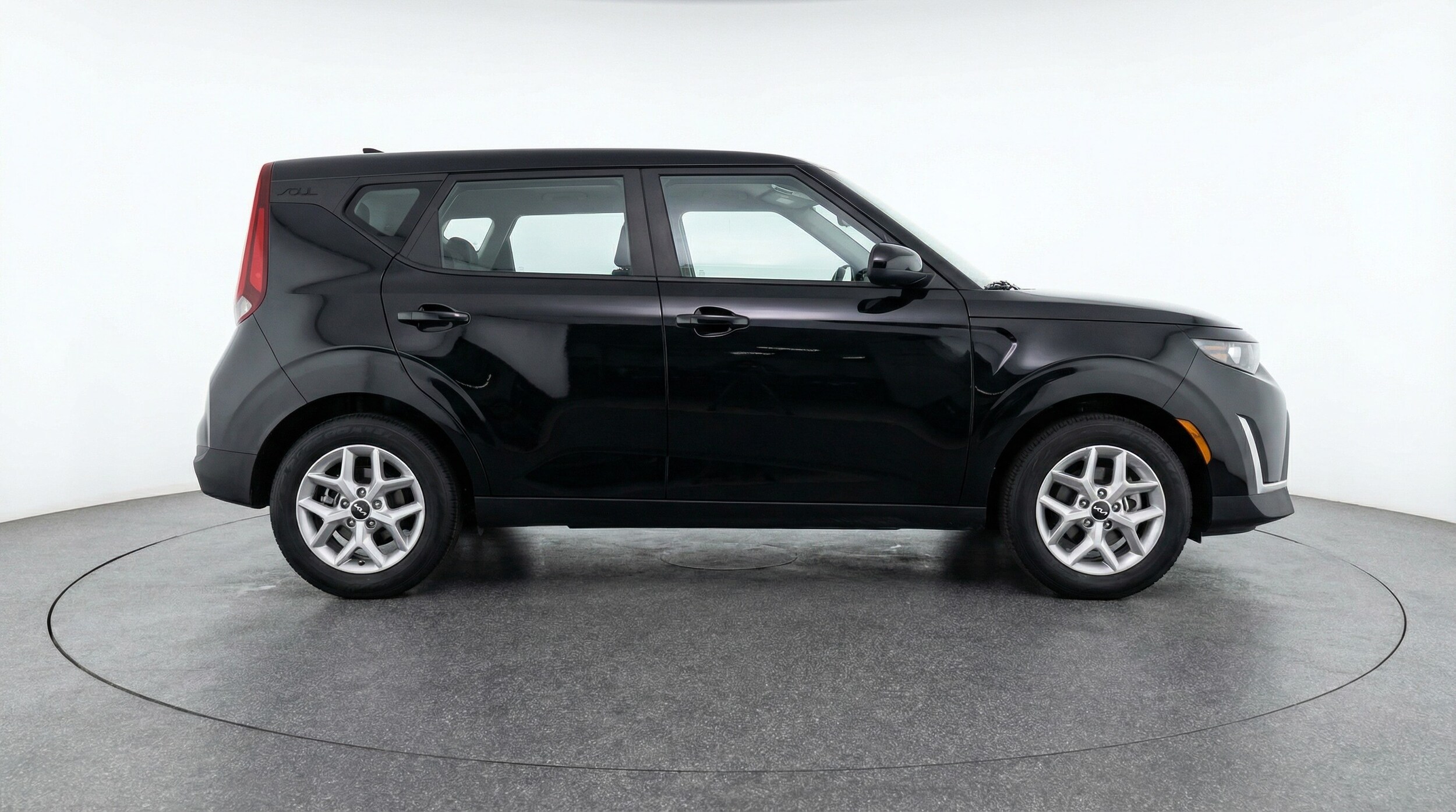 Thumbnail: 2025 Kia Soul - 8