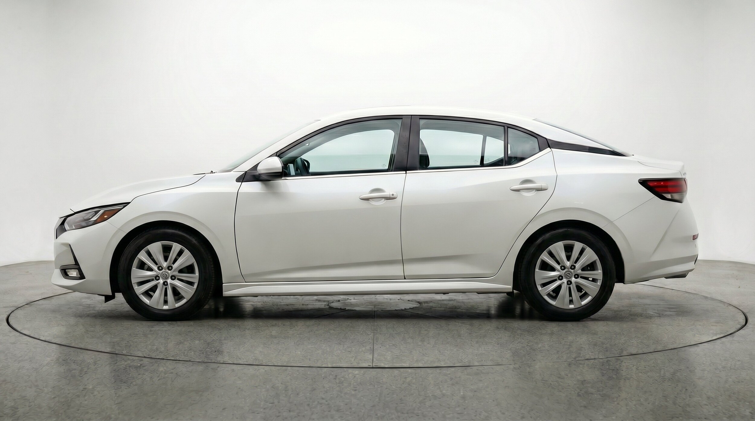Thumbnail: 2024 Nissan Sentra - 5