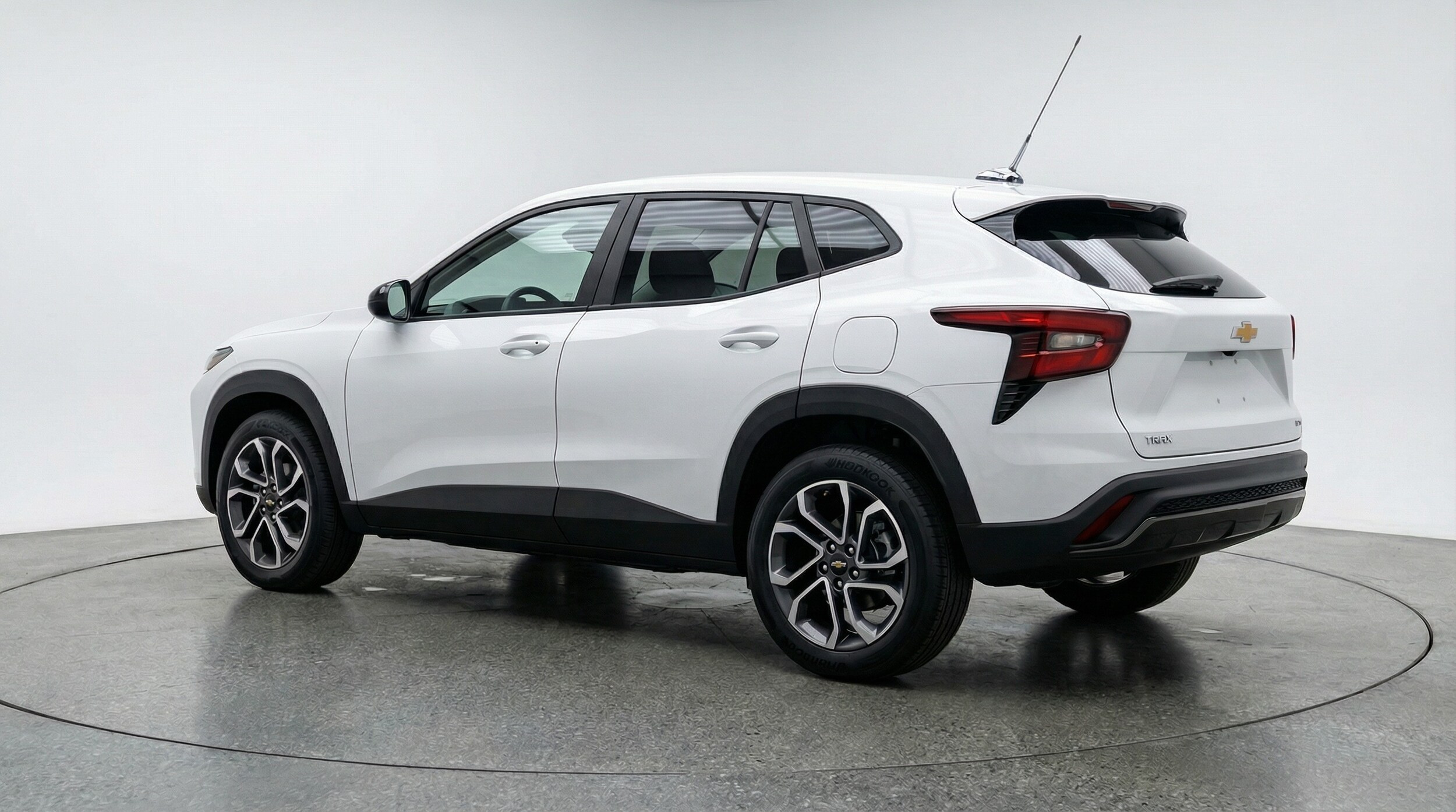 Thumbnail: 2025 Chevrolet Trax - 5