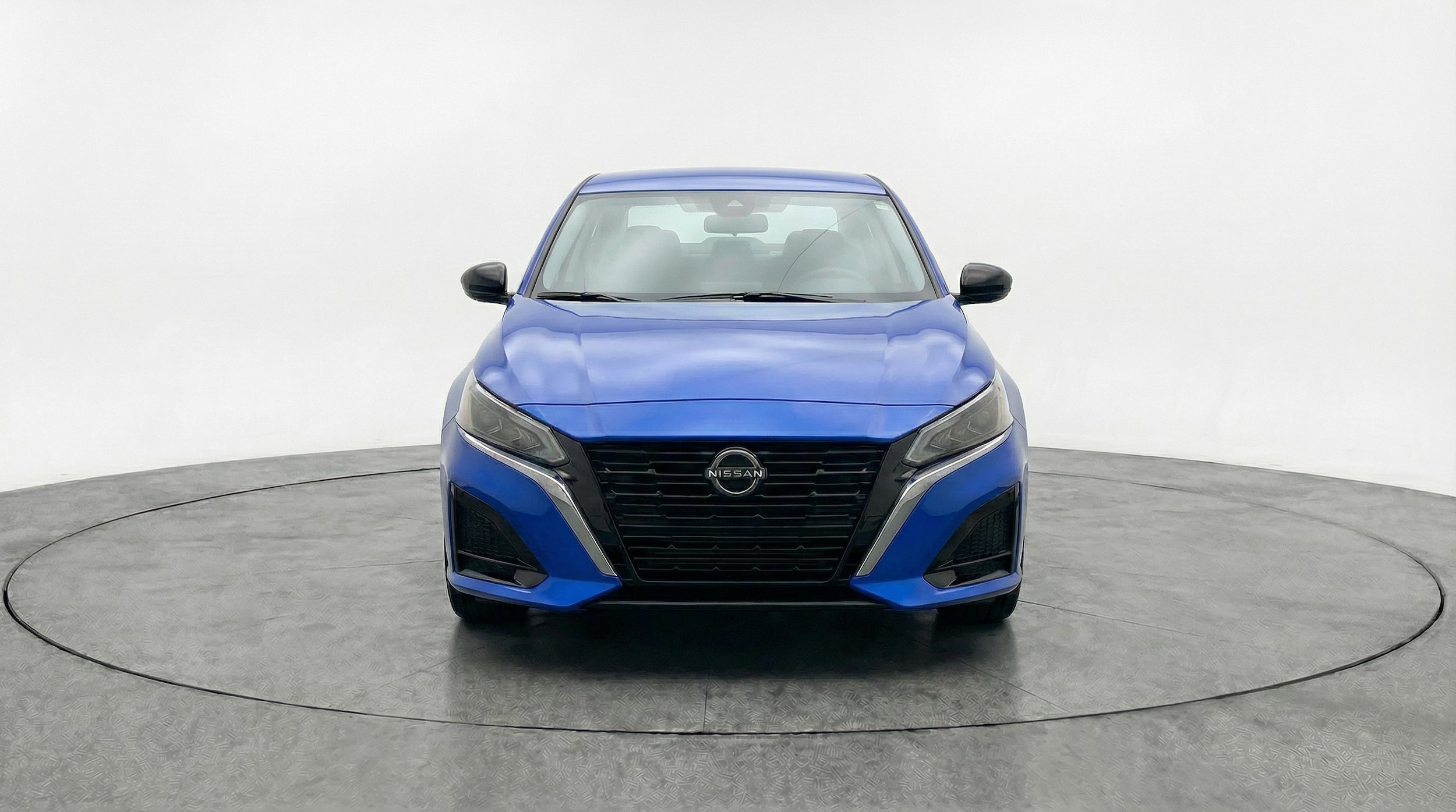 Thumbnail: 2025 Nissan Altima - 2