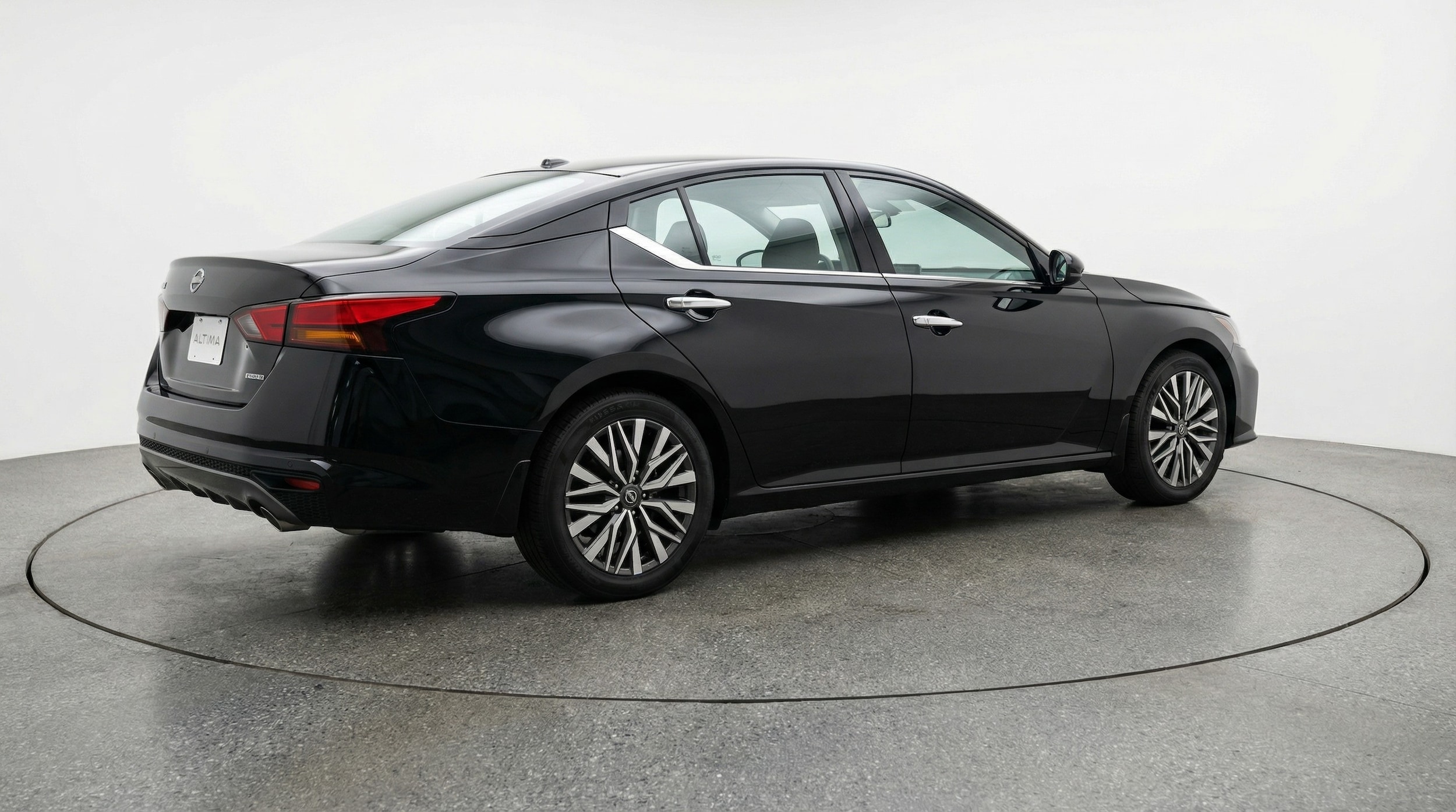 Thumbnail: 2025 Nissan Altima - 7