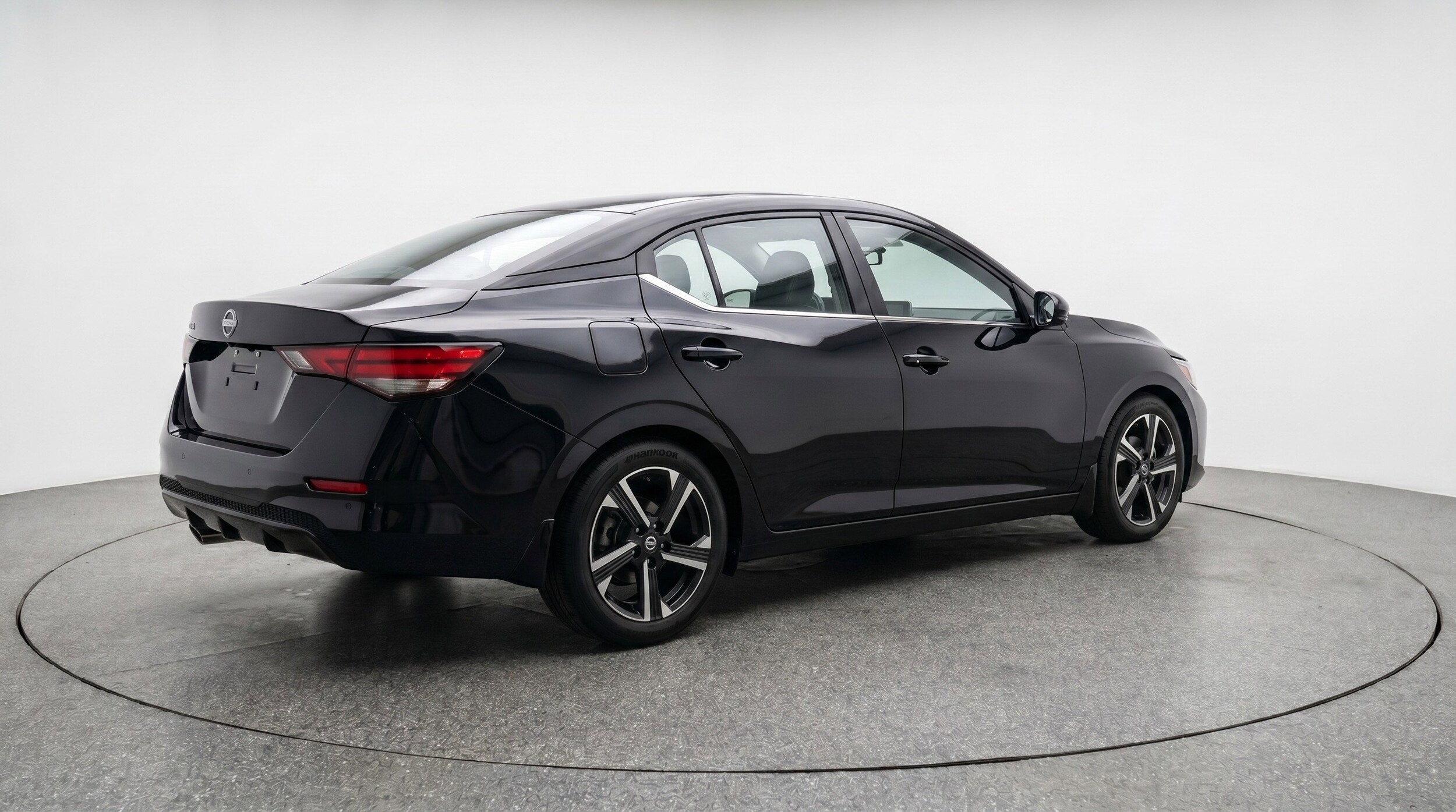 Thumbnail: 2025 Nissan Sentra - 9