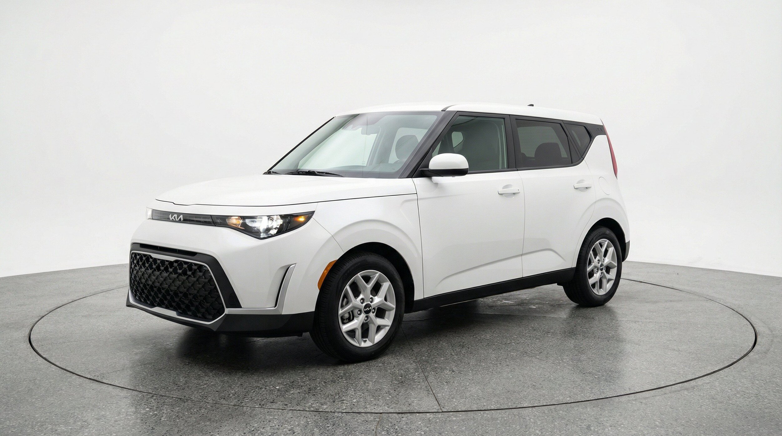 Thumbnail: 2025 Kia Soul - 3