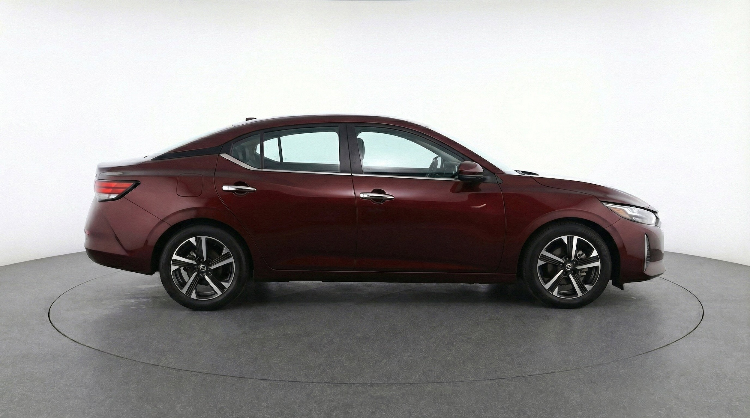 Thumbnail: 2025 Nissan Sentra - 11