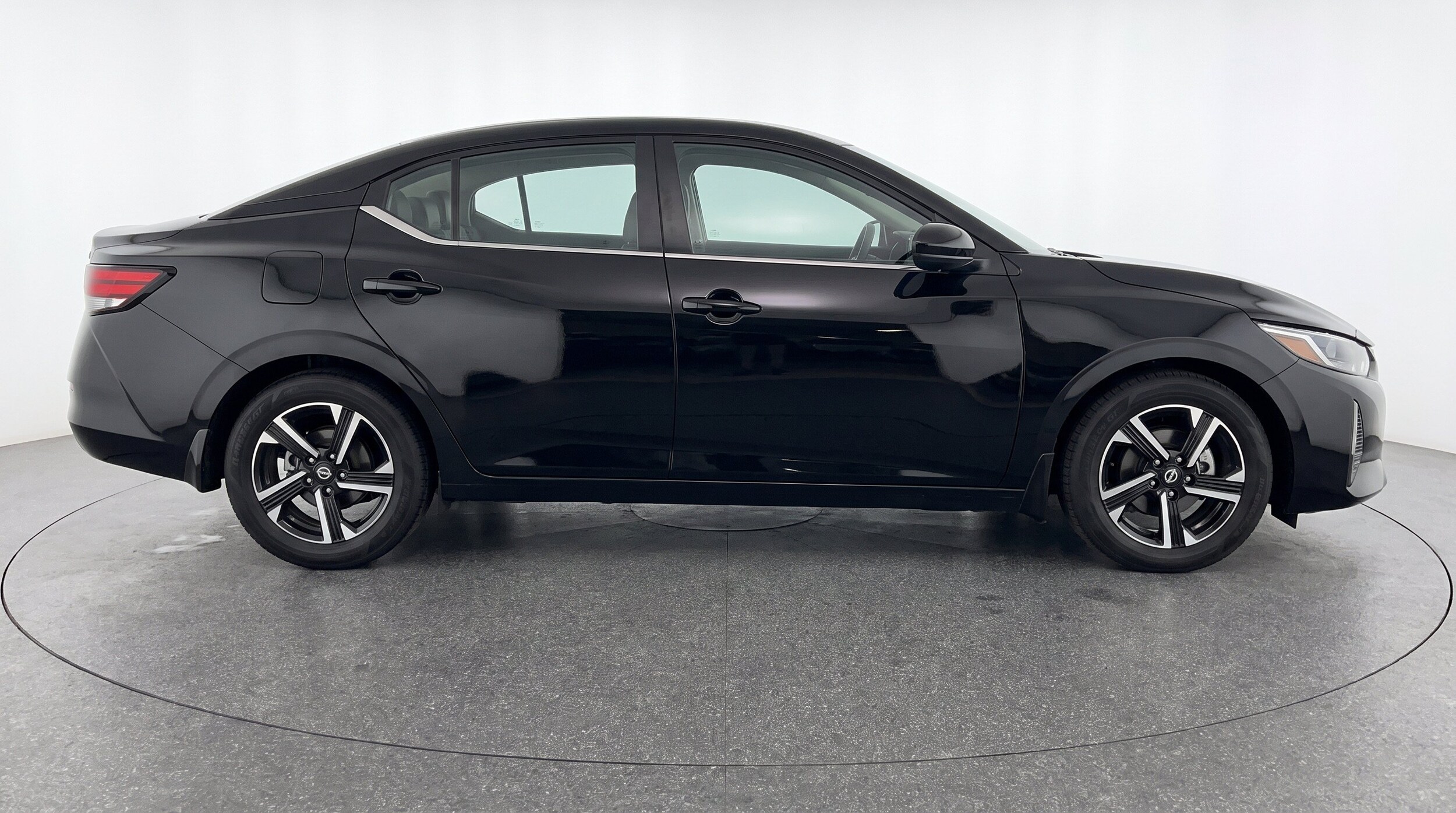 Thumbnail: 2025 Nissan Sentra - 11