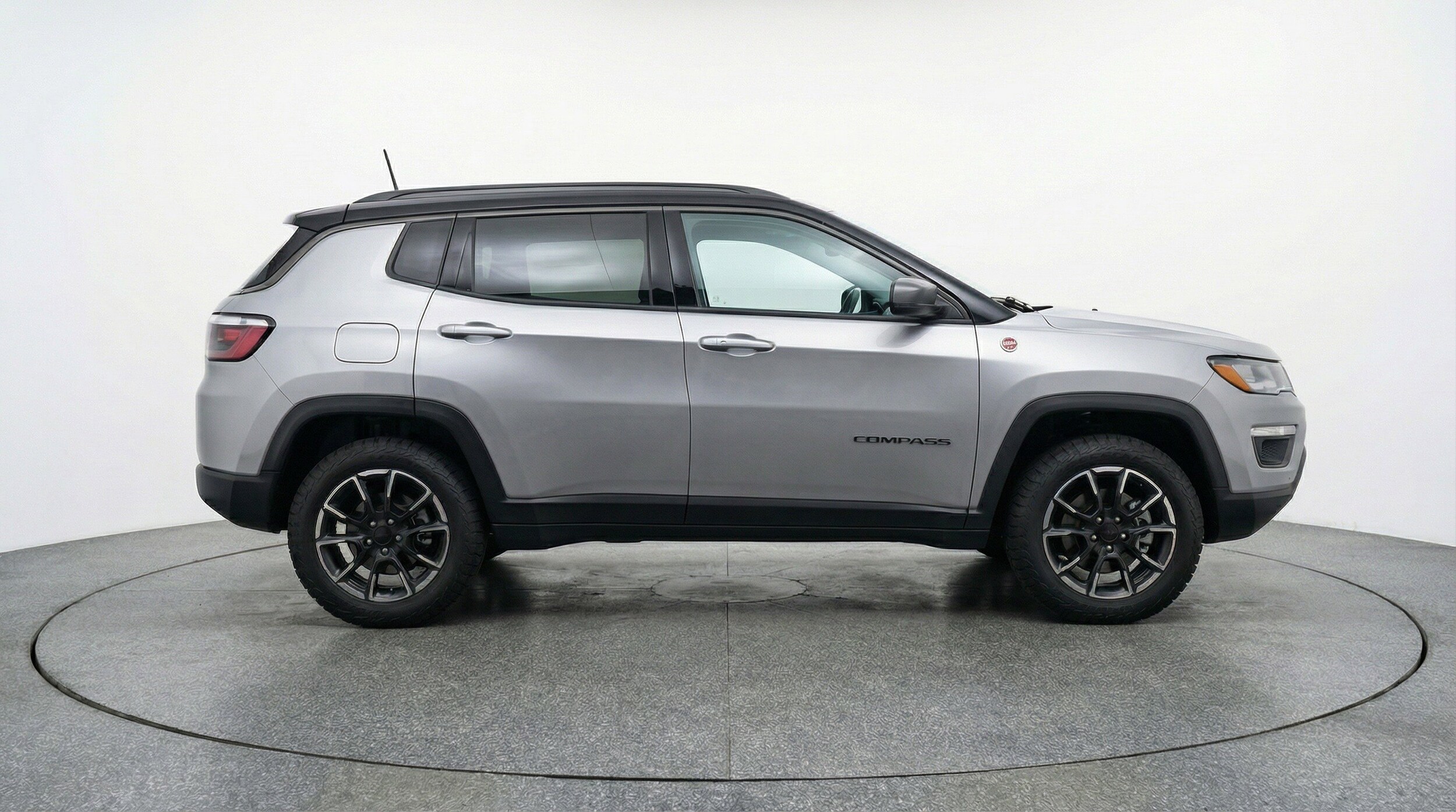 Thumbnail: 2025 Jeep Compass - 11