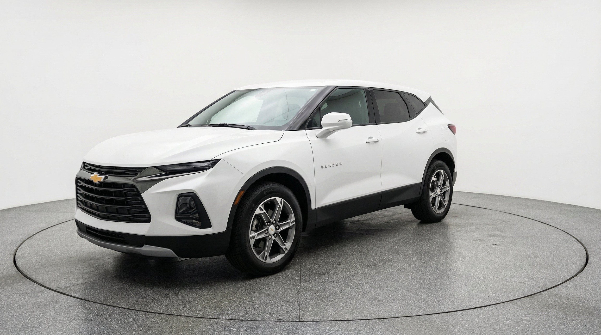 Thumbnail: 2025 Chevrolet Blazer - 3