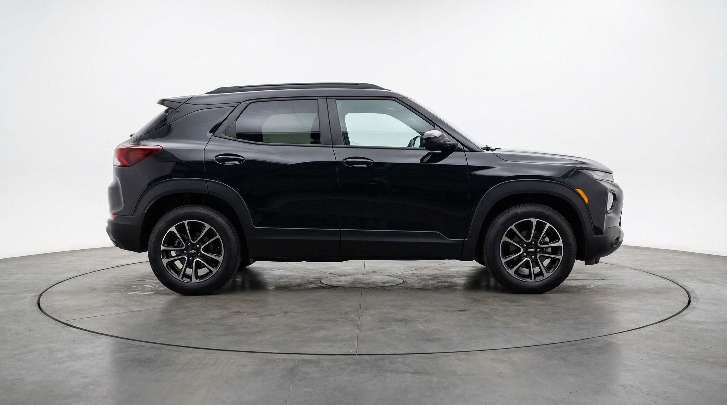 Thumbnail: 2025 Chevrolet TrailBlazer - 11