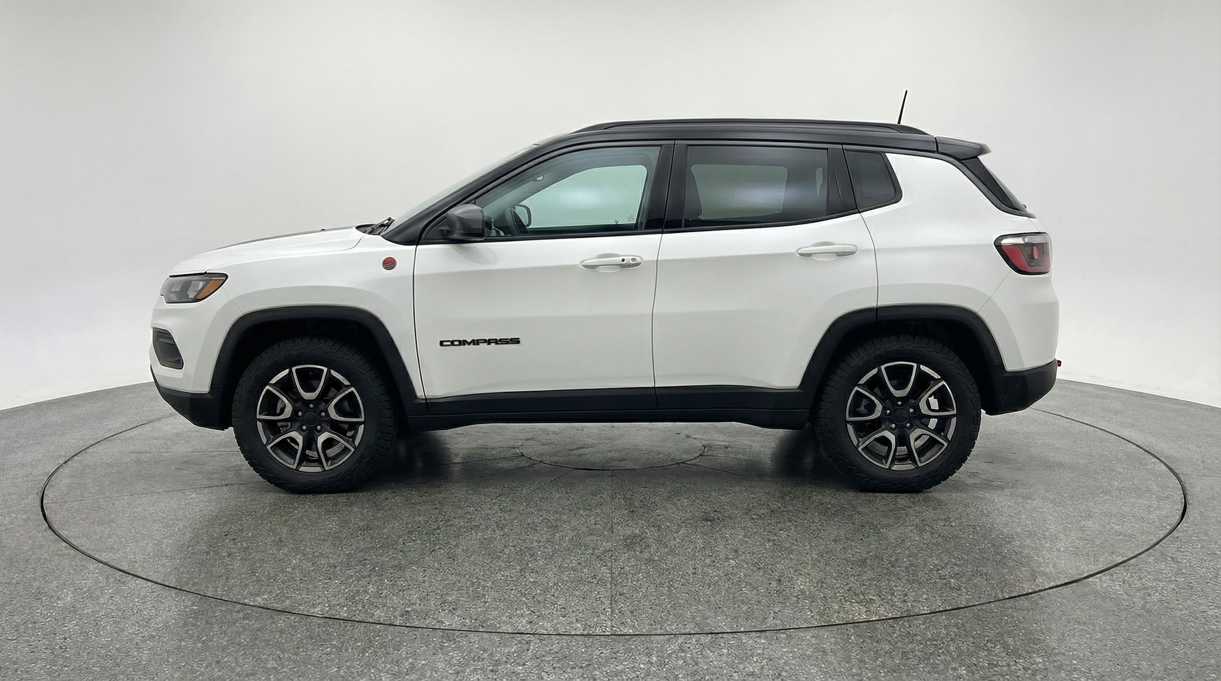 Thumbnail: 2025 Jeep Compass - 4