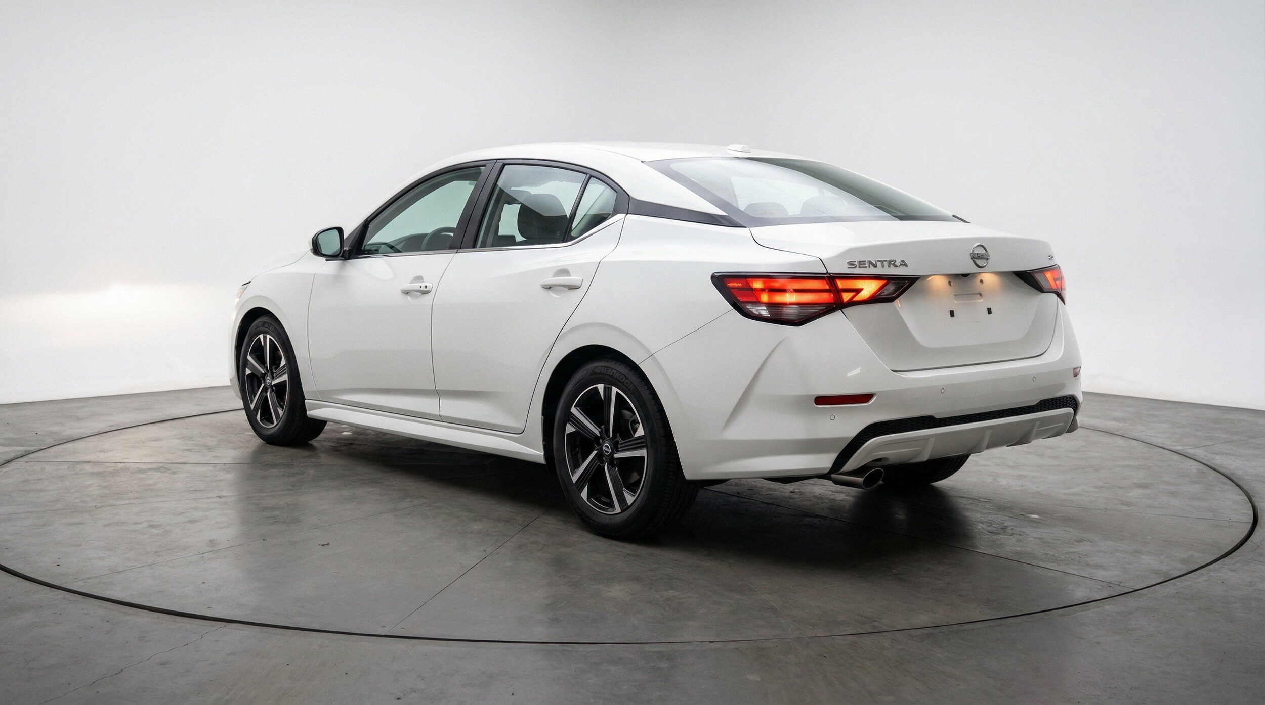 Thumbnail: 2025 Nissan Sentra - 6