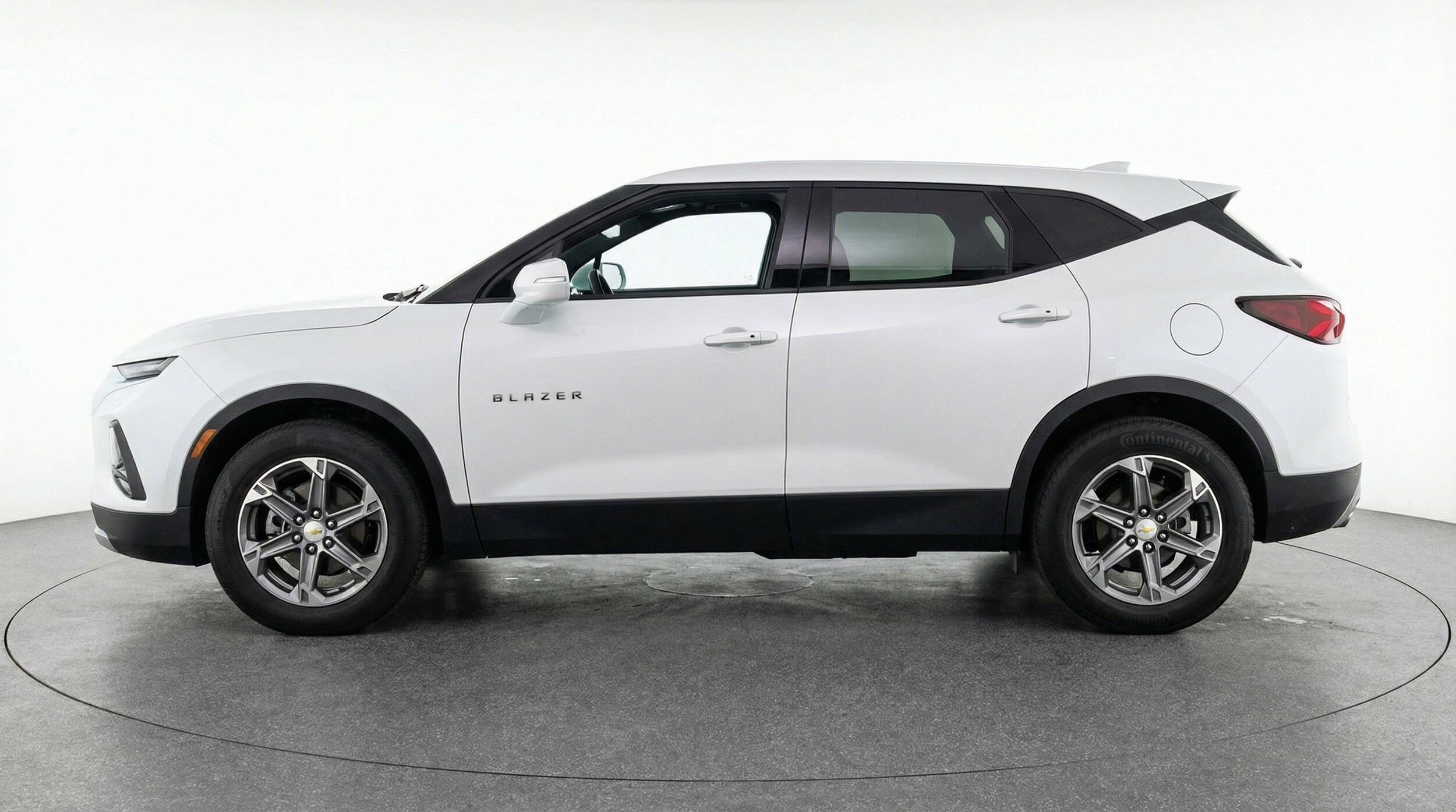 Thumbnail: 2025 Chevrolet Blazer - 5
