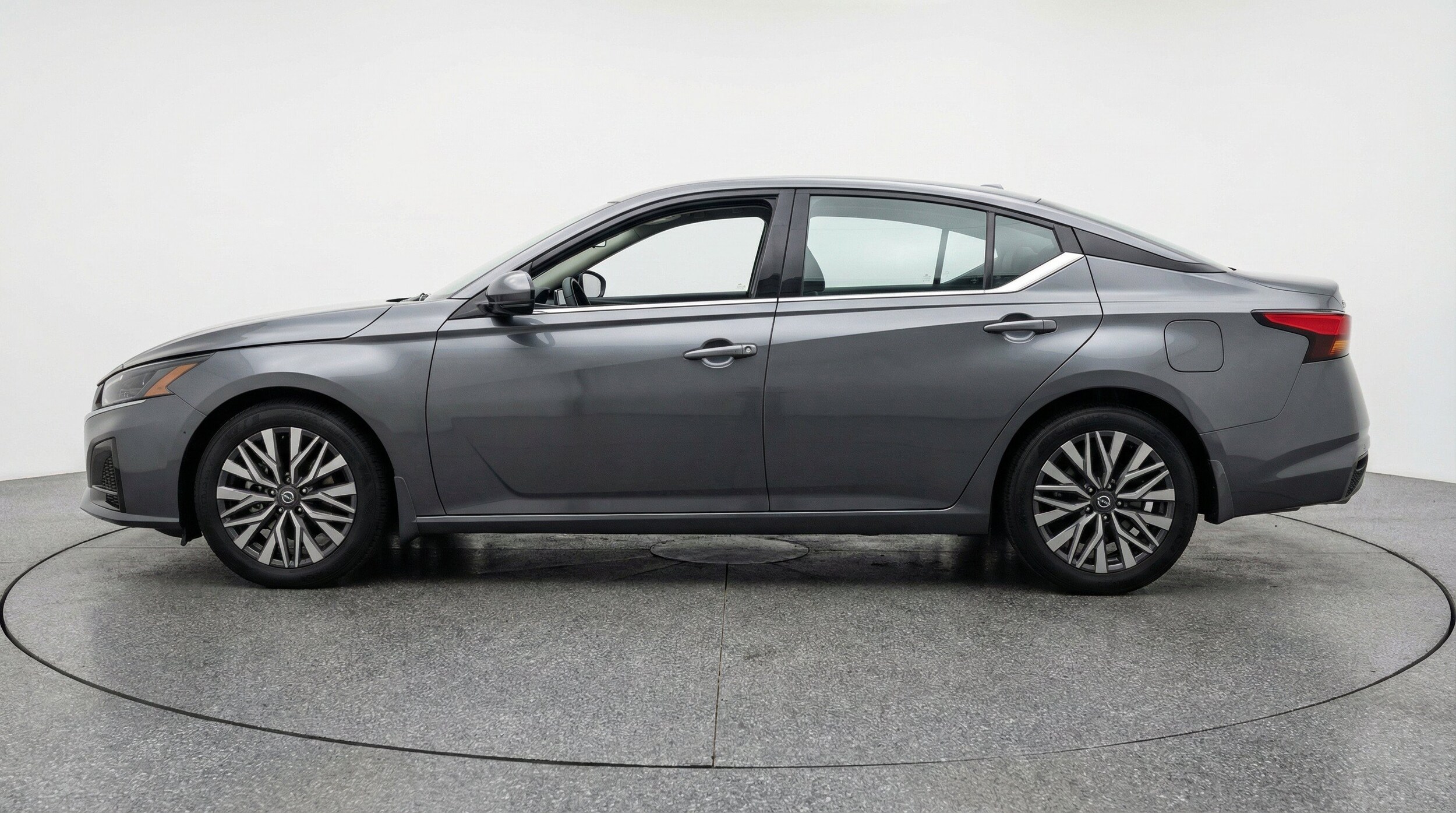 Thumbnail: 2026 Nissan Altima - 5