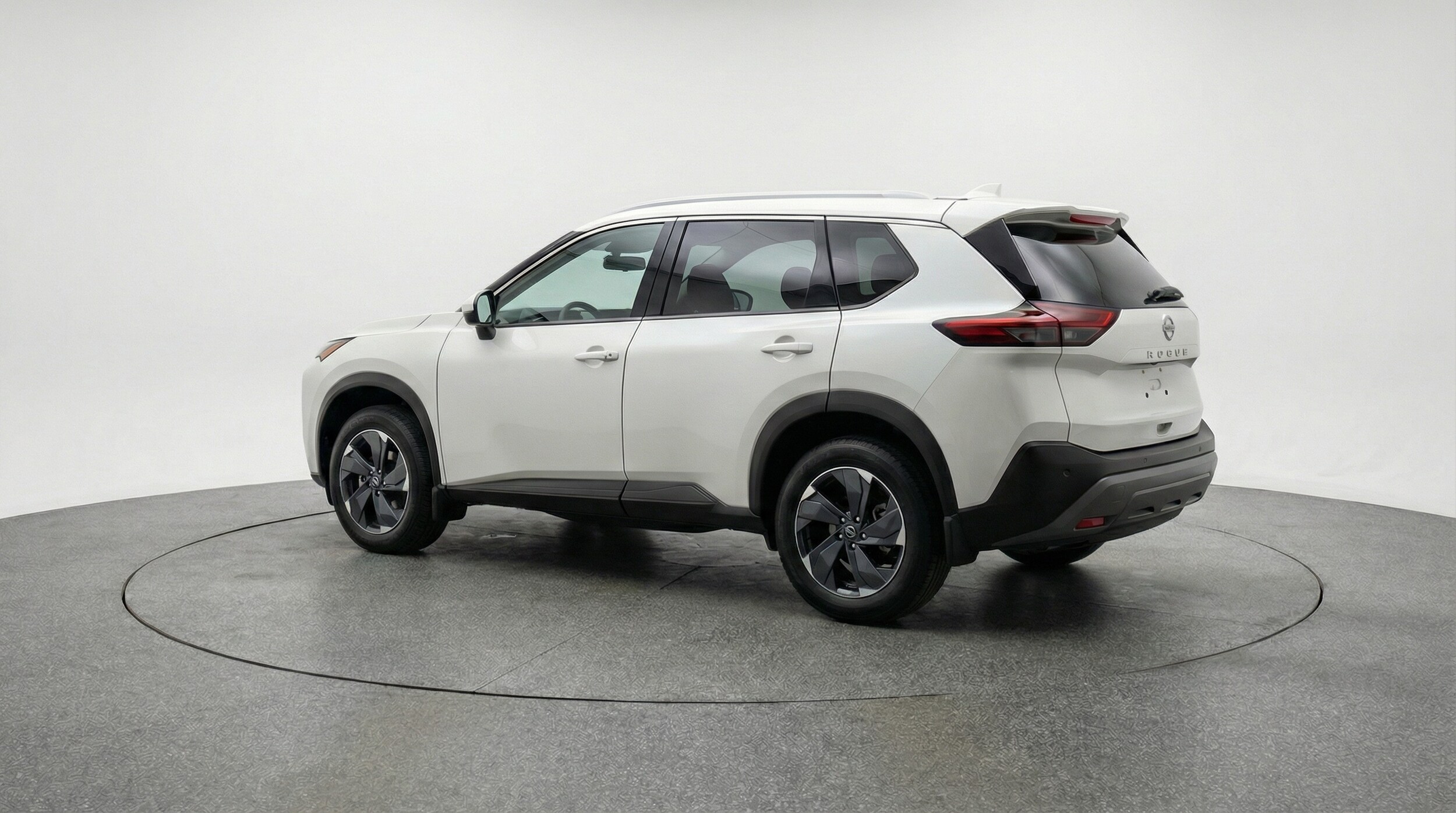 Thumbnail: 2025 Nissan Rogue - 5