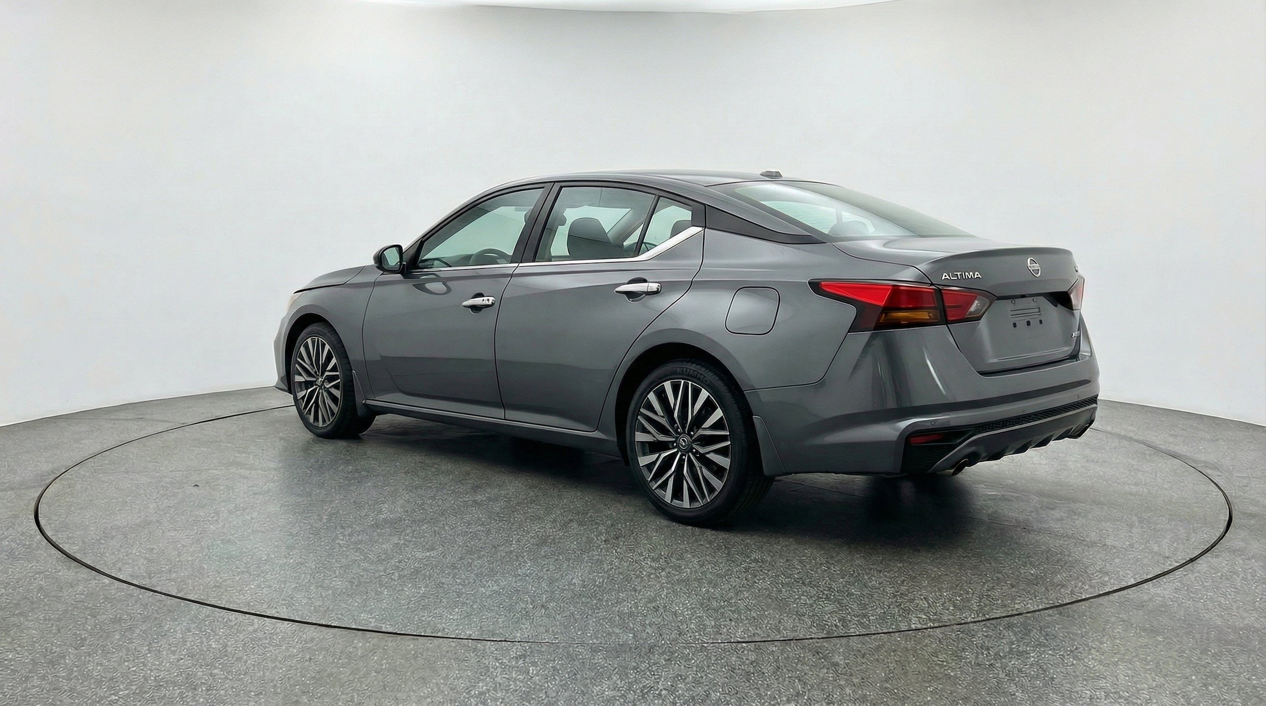 Thumbnail: 2025 Nissan Altima - 6