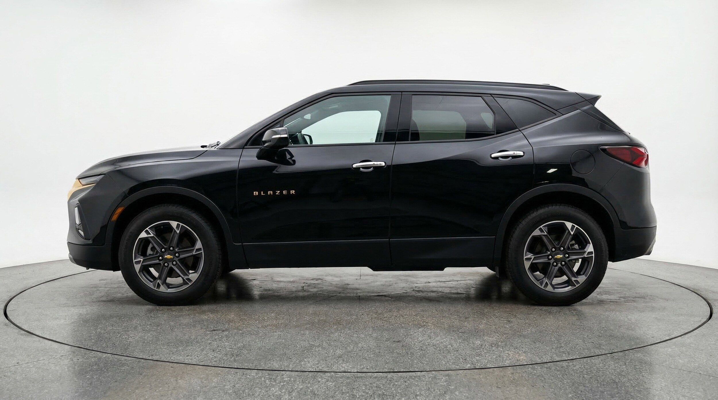 Thumbnail: 2025 Chevrolet Blazer - 5
