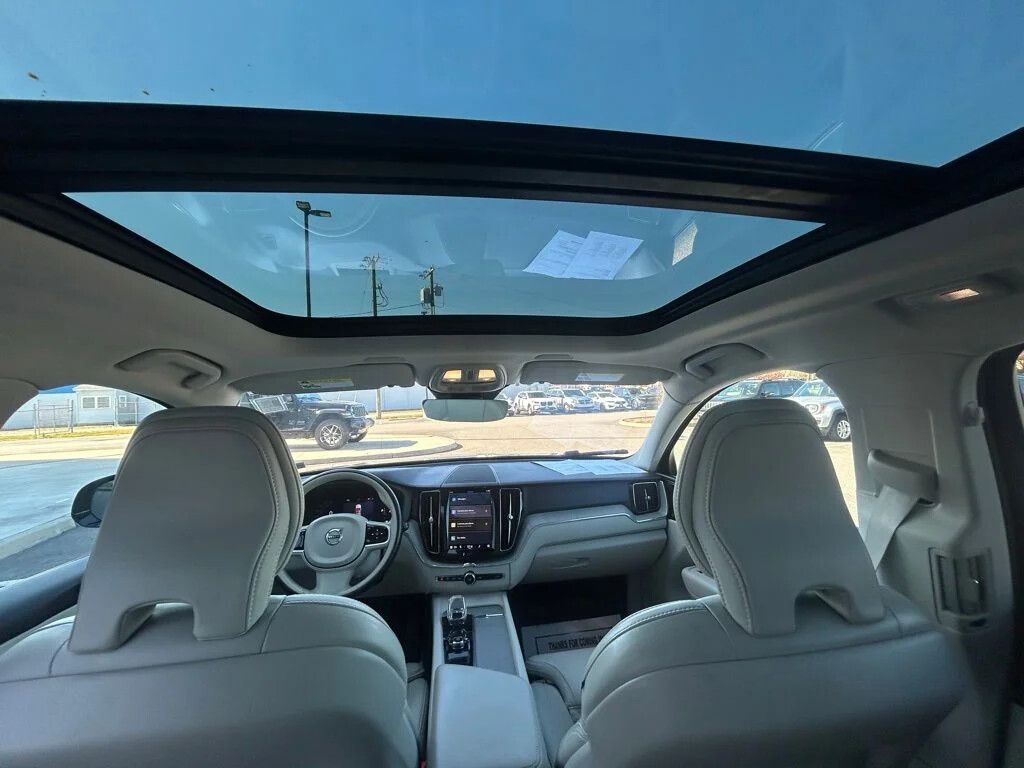 2023 Volvo XC60 Ultimate - Photo 15
