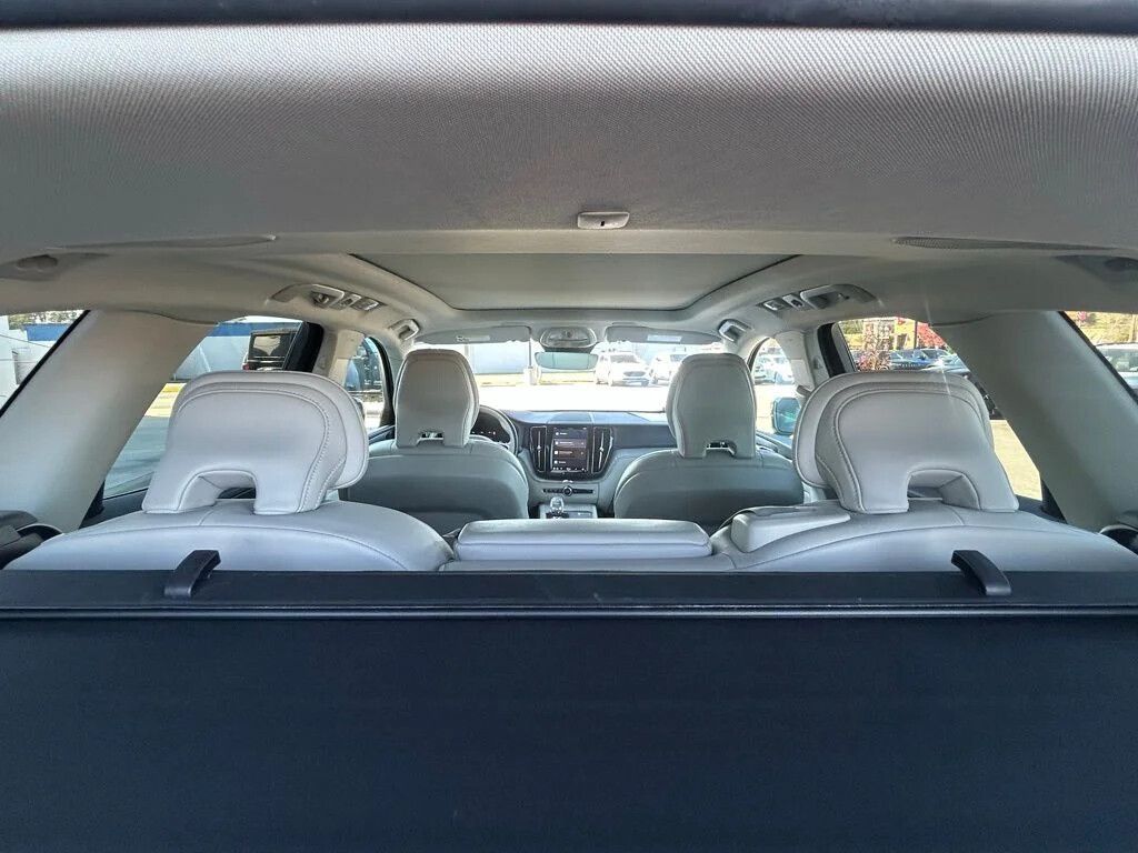 2023 Volvo XC60 Ultimate - Photo 12