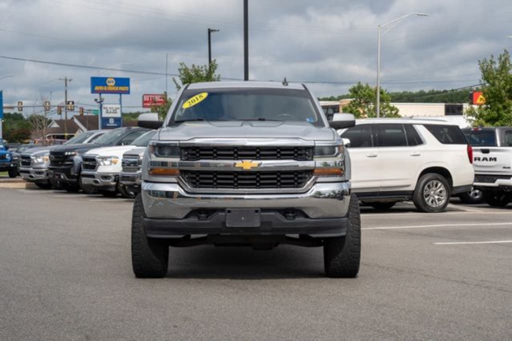 Used 2018 Chevrolet Silverado 1500 LT Truck
