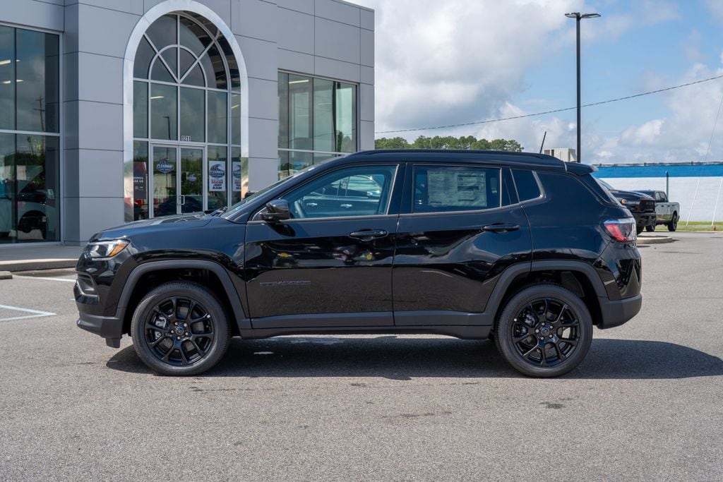 New 2026 Jeep Compass Latitude Sport Utility
