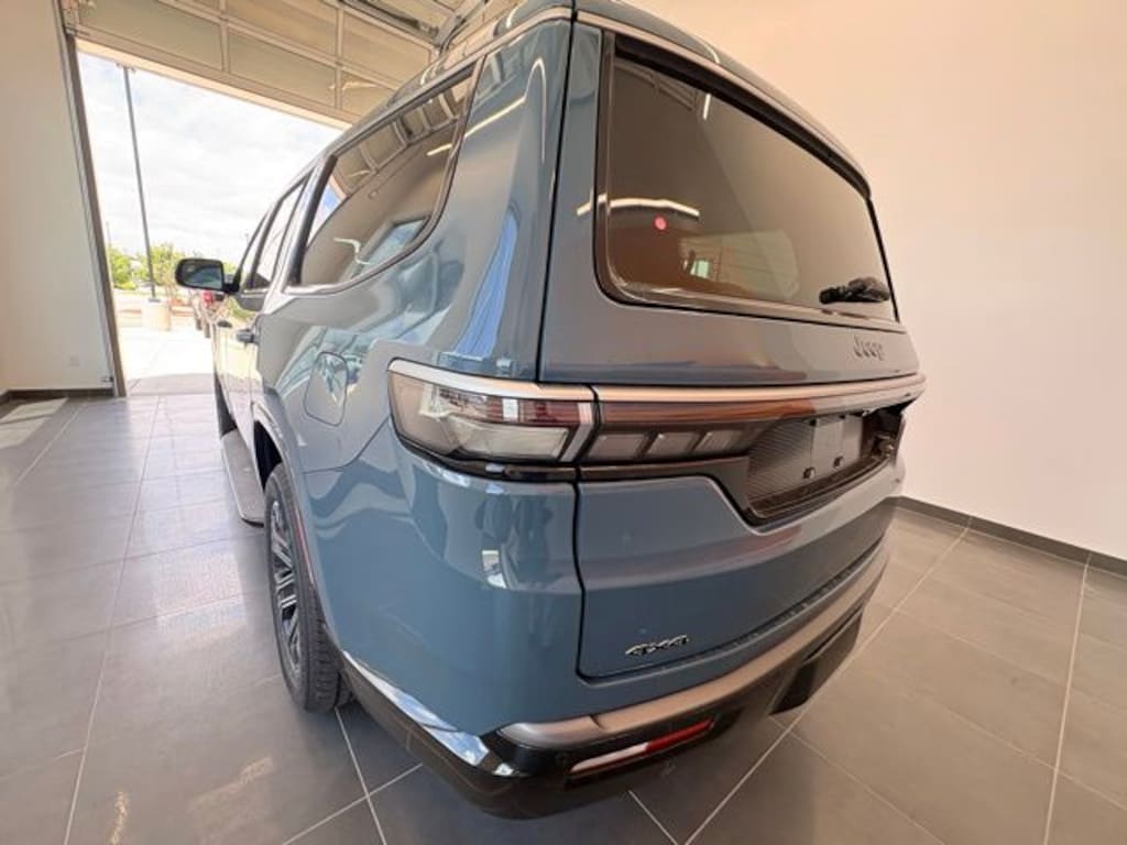 New 2026 Jeep Grand Wagoneer 4X4 Sport Utility