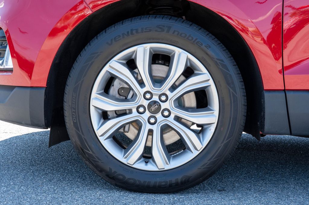 2024 Ford Edge Titanium - Photo 29