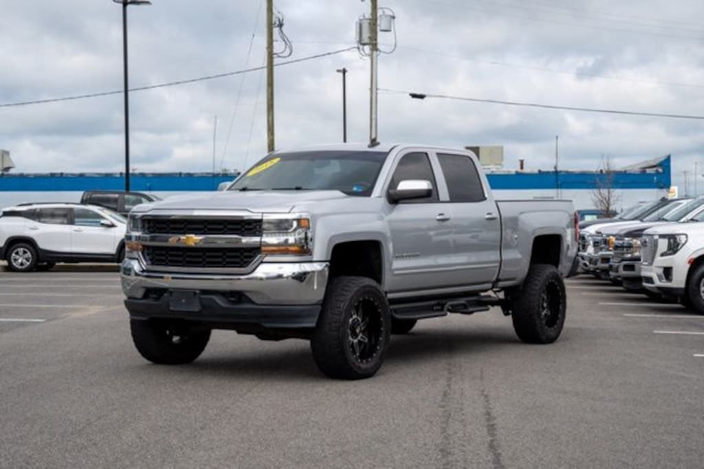 Used 2018 Chevrolet Silverado 1500 LT Truck