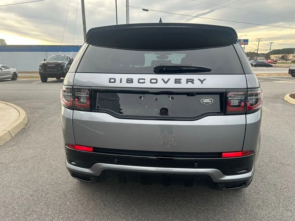 Used 2023 Land Rover Discovery Sport SE R-Dynamic SUV